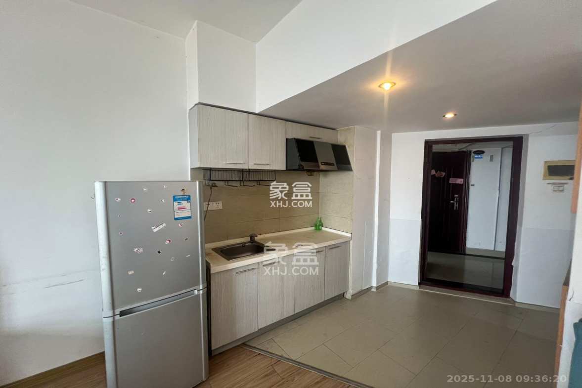 德庆水韵山城 1室1厅1卫 850.0元/月 德庆水韵山城 1室1厅1卫 850.0元/月室内图