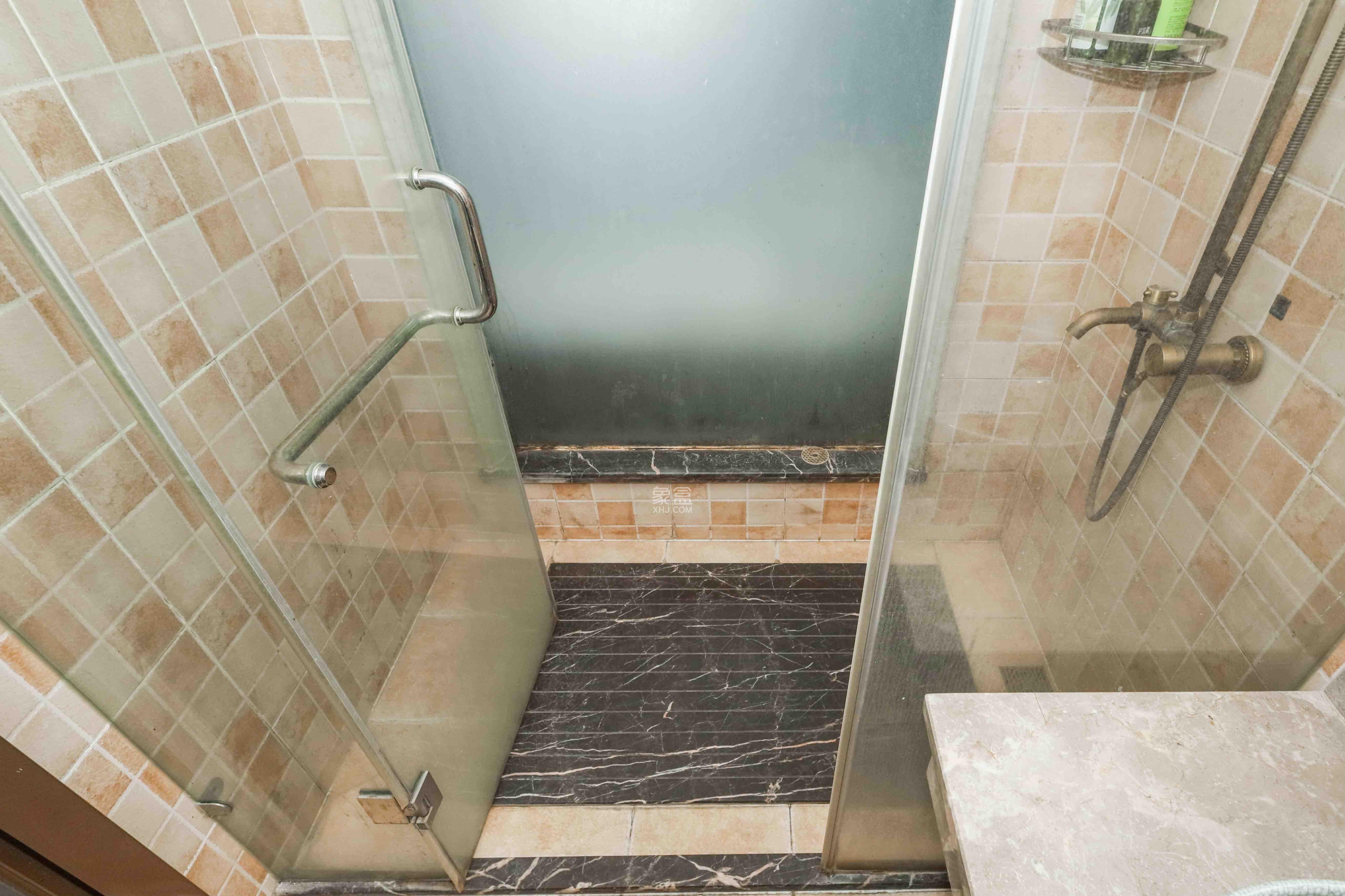 梅溪国际公寓（步步高新天地）  1室1厅1卫    1200.0元/月室内图