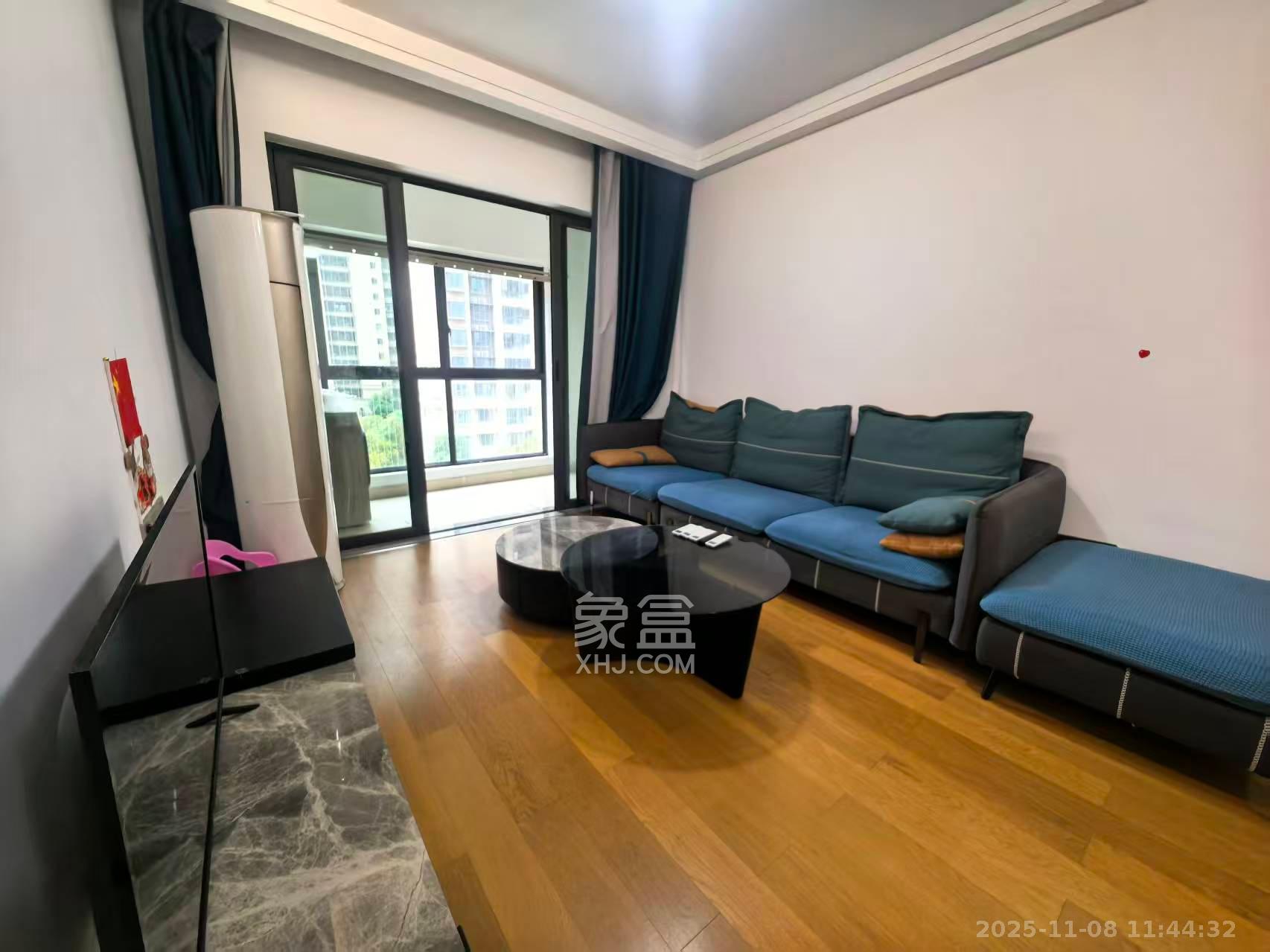 阳光城尚东湾青柠园  3室2厅1卫    2500.0元/月室内图