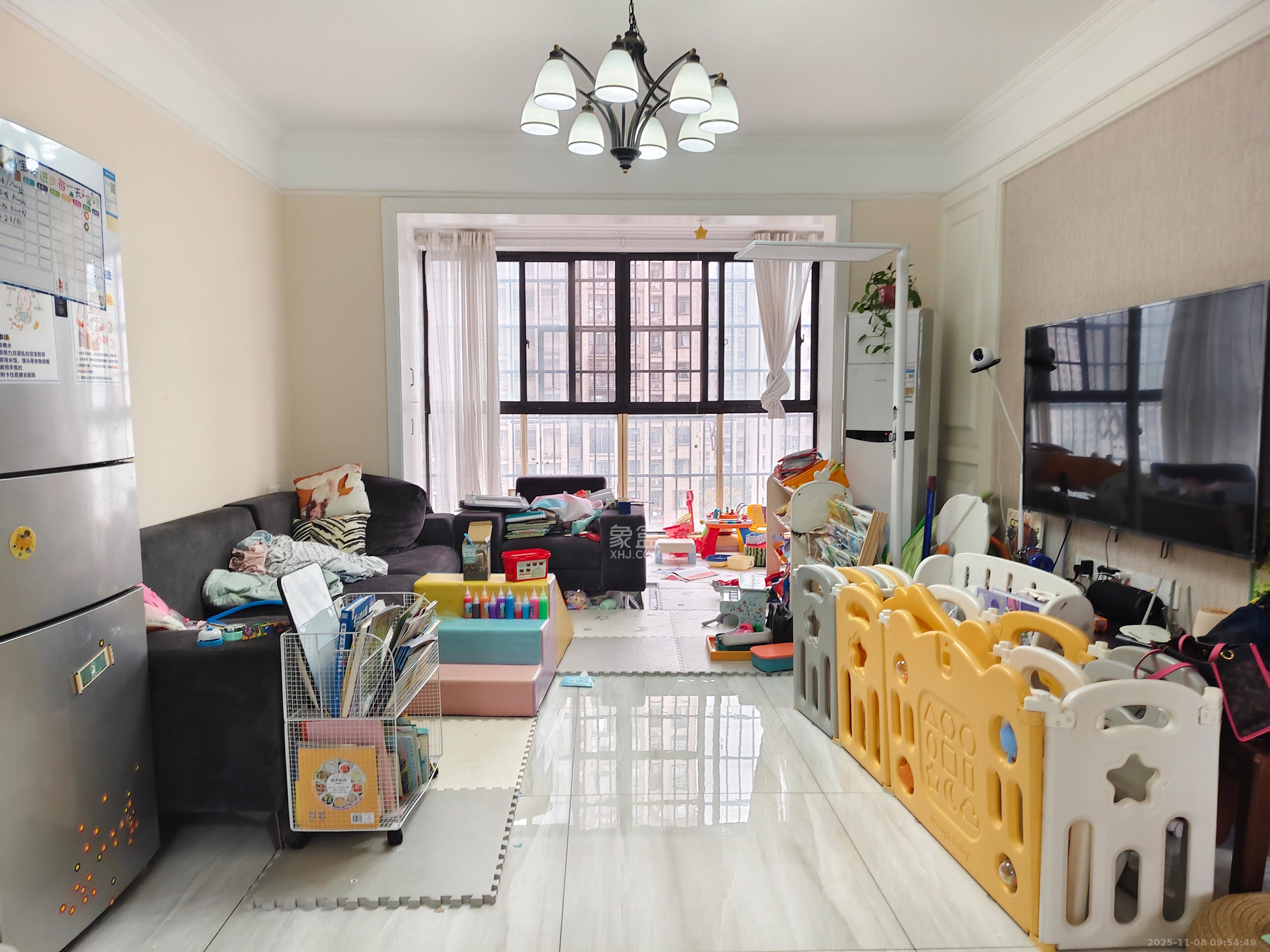 阳光丽城一期 4室2厅2卫 4200.0元/月 阳光丽城一期 4室2厅2卫 4200.0元/月室内图