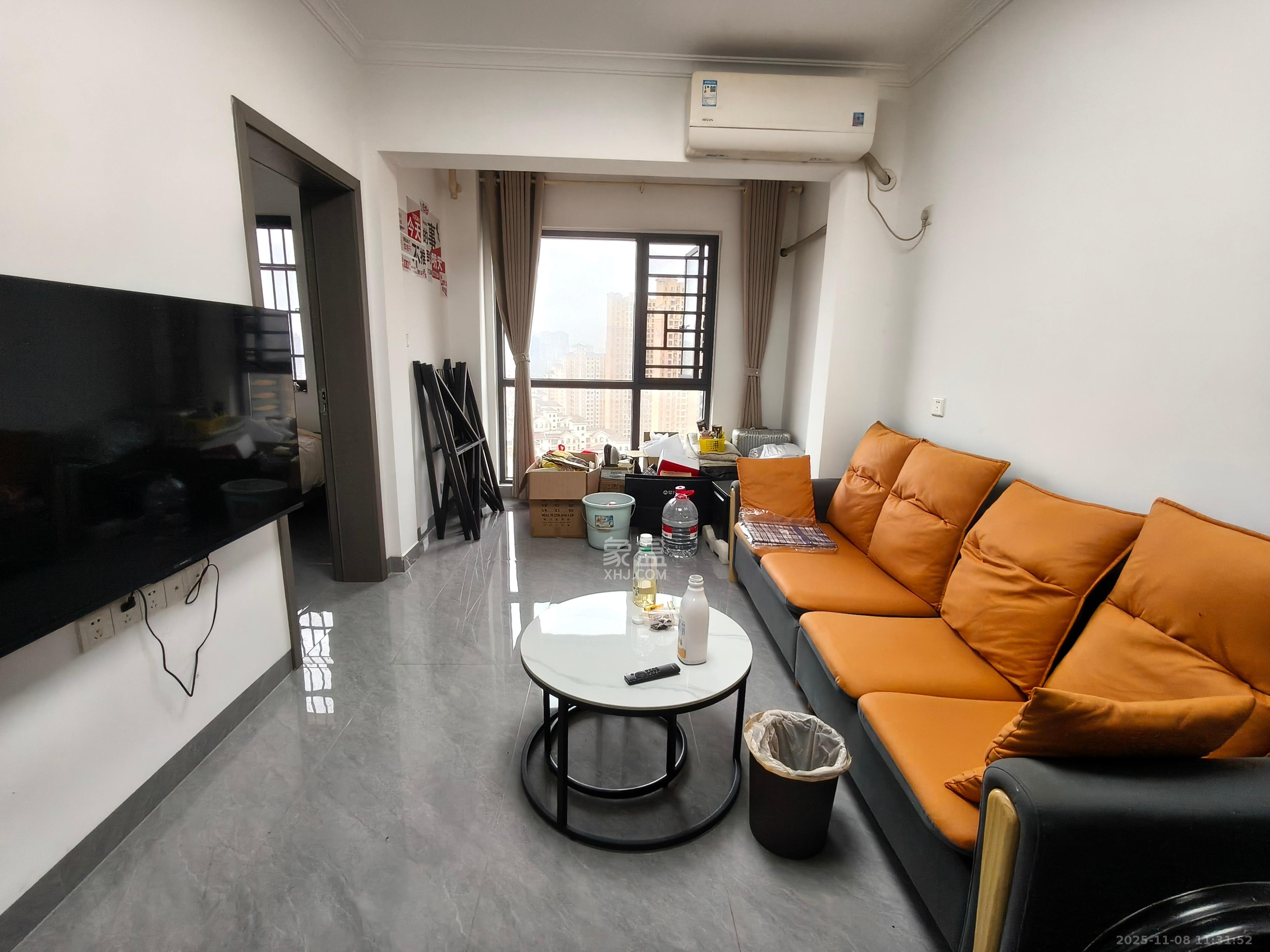 蔷薇国际  2室1厅1卫    2000.0元/月