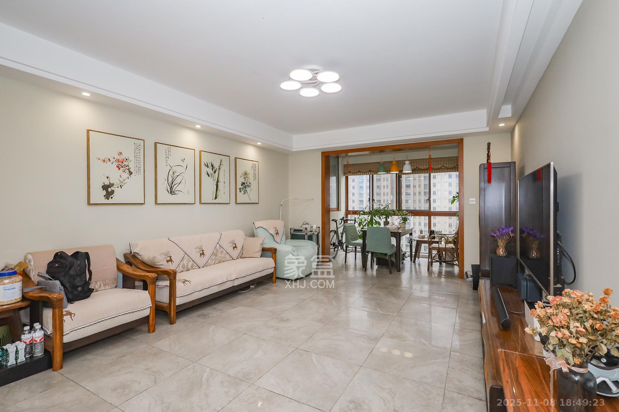 八方小区B区  3室2厅2卫    408.0万