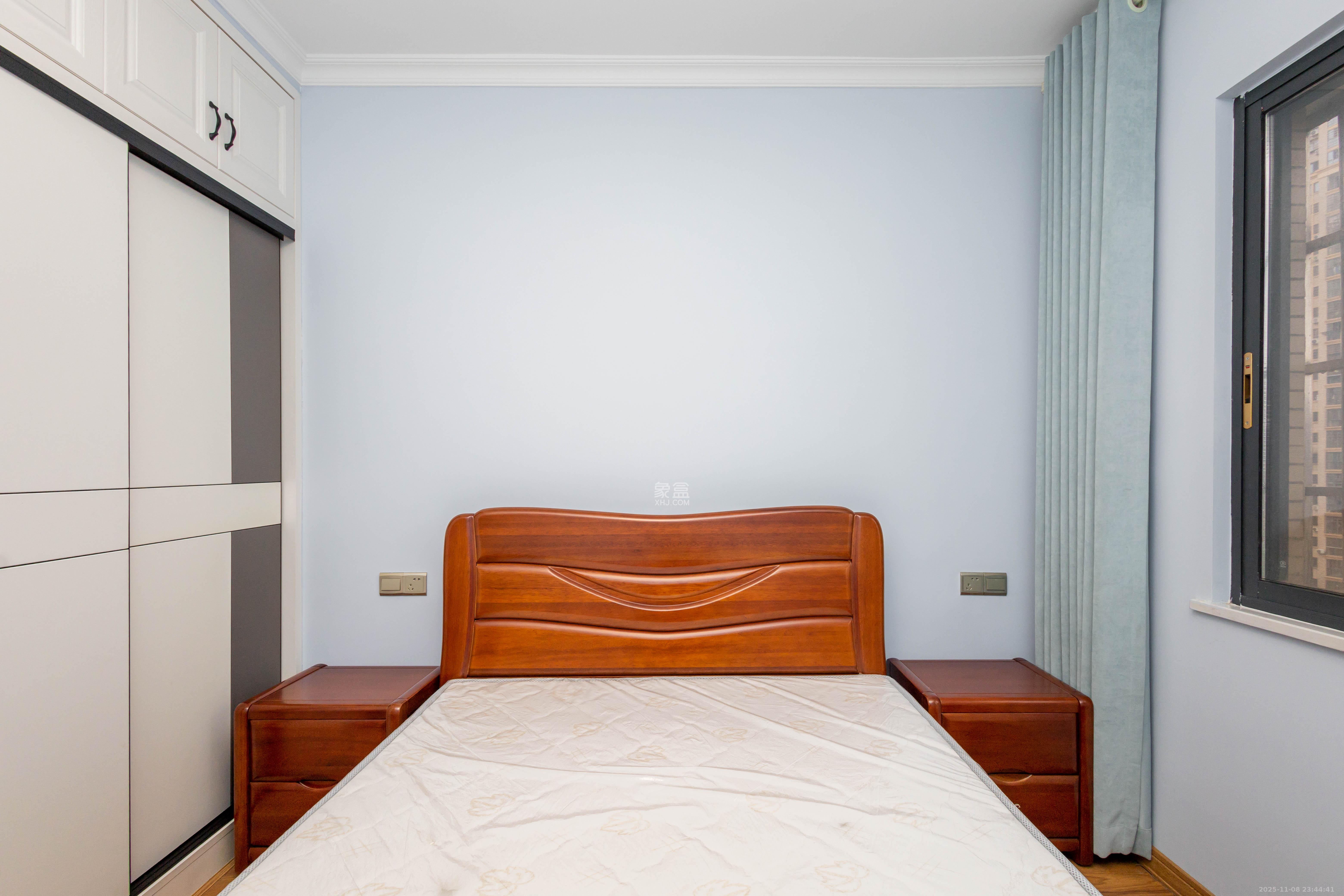 佳美紫郡  3室2厅2卫    84.8万卧室