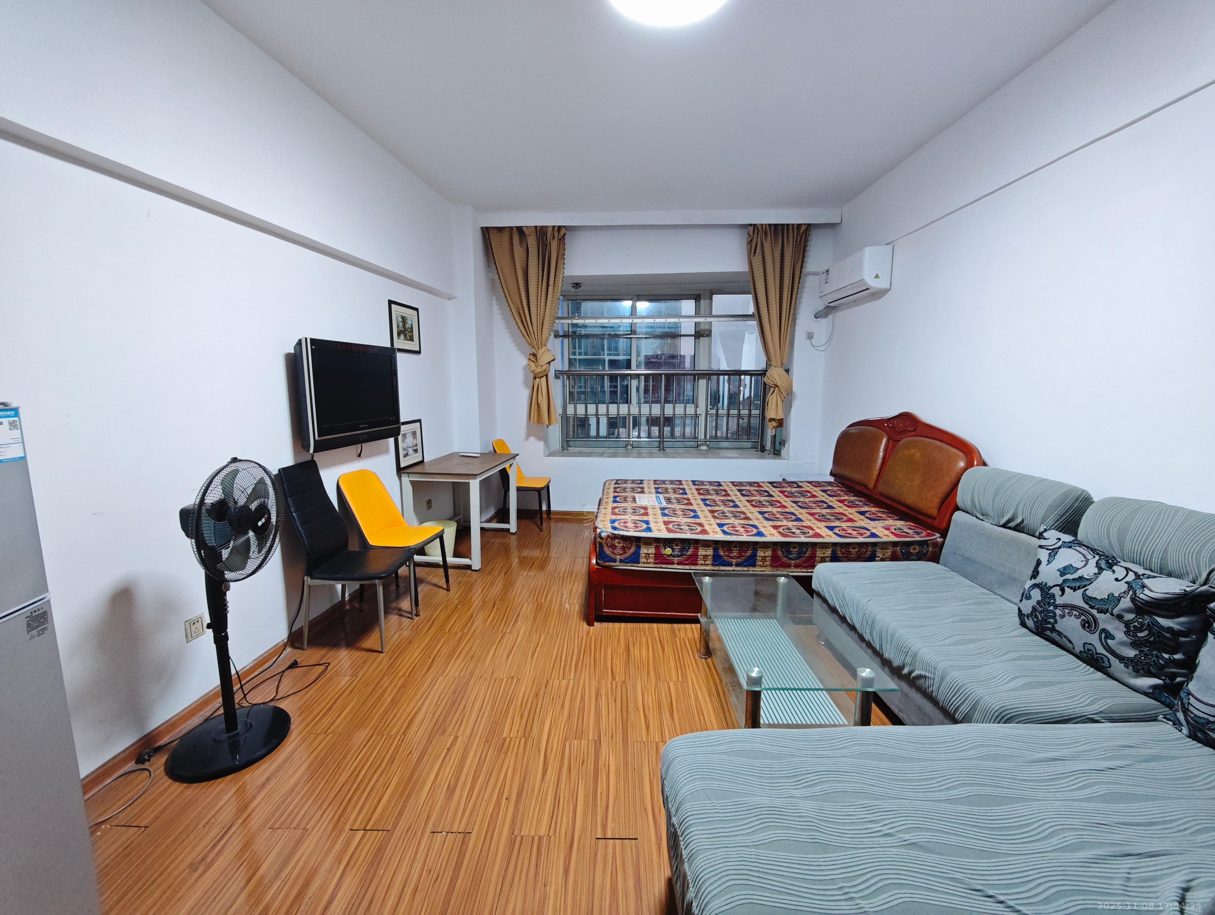 胜马可 1室1厅1卫 800.0元/月 胜马可 1室1厅1卫 800.0元/月室内图