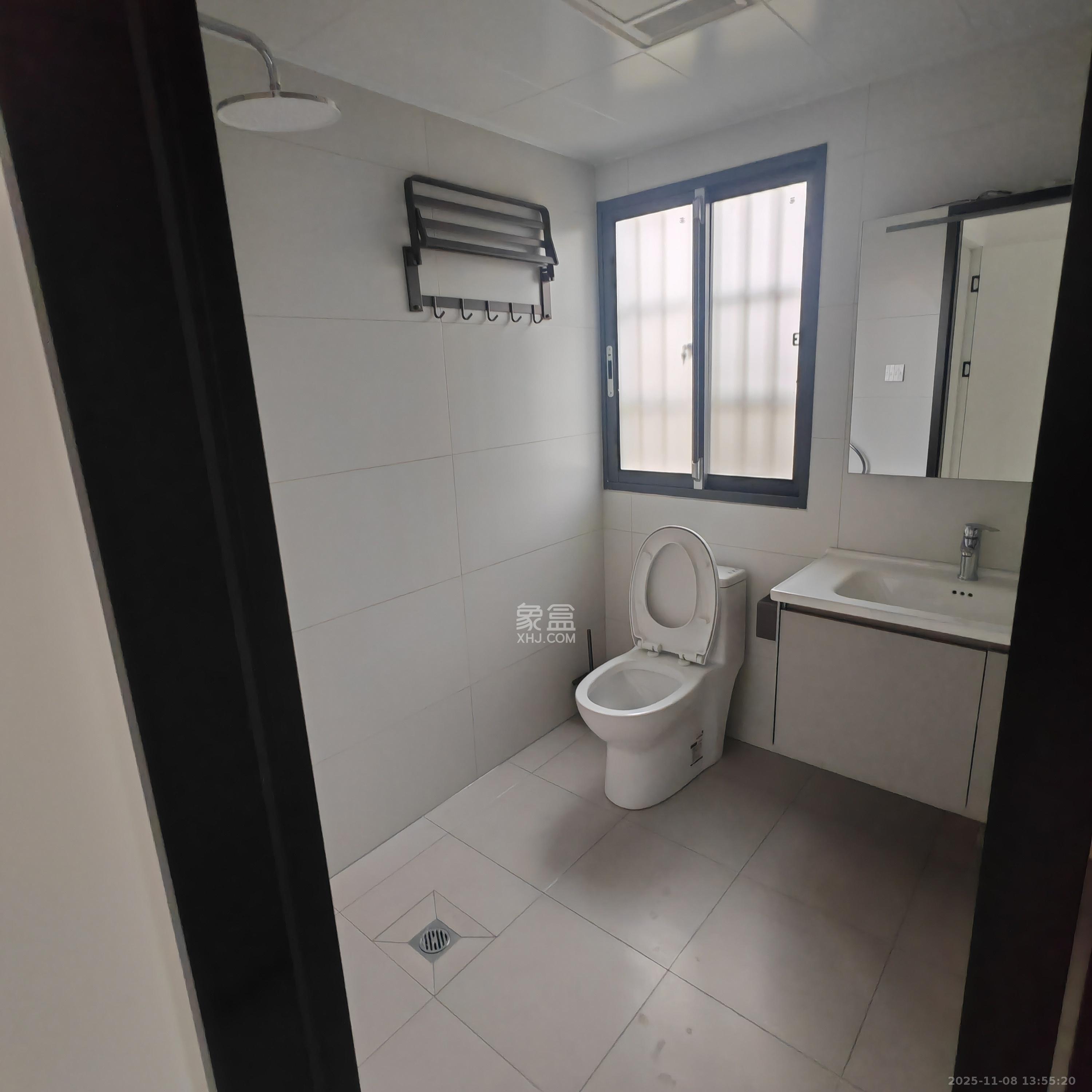 文景家园 4室2厅2卫 3500.0元/月 文景家园 4室2厅2卫 3500.0元/月室内图