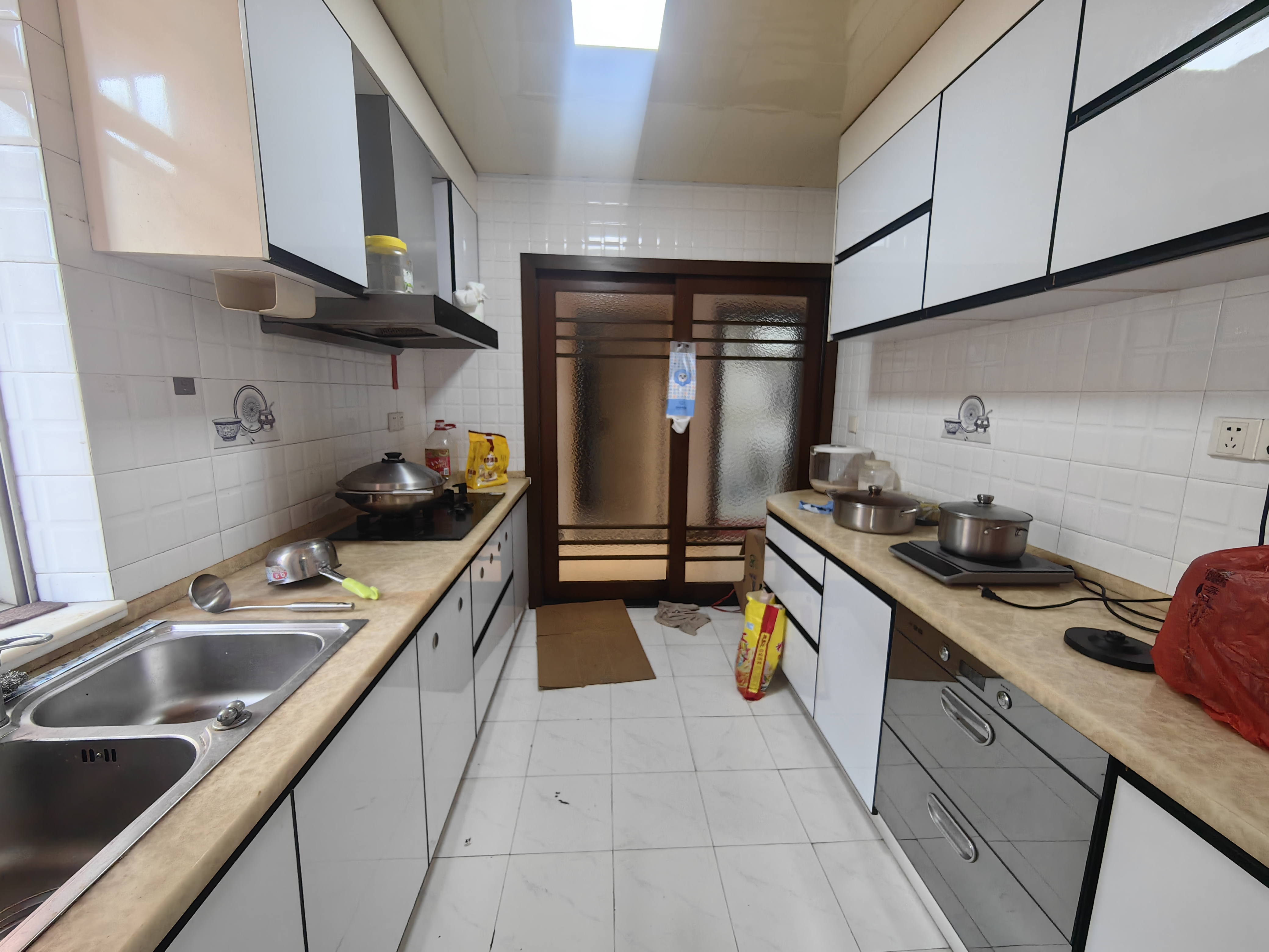 罗牛山花园  4室2厅4卫    7500.0元/月室内图