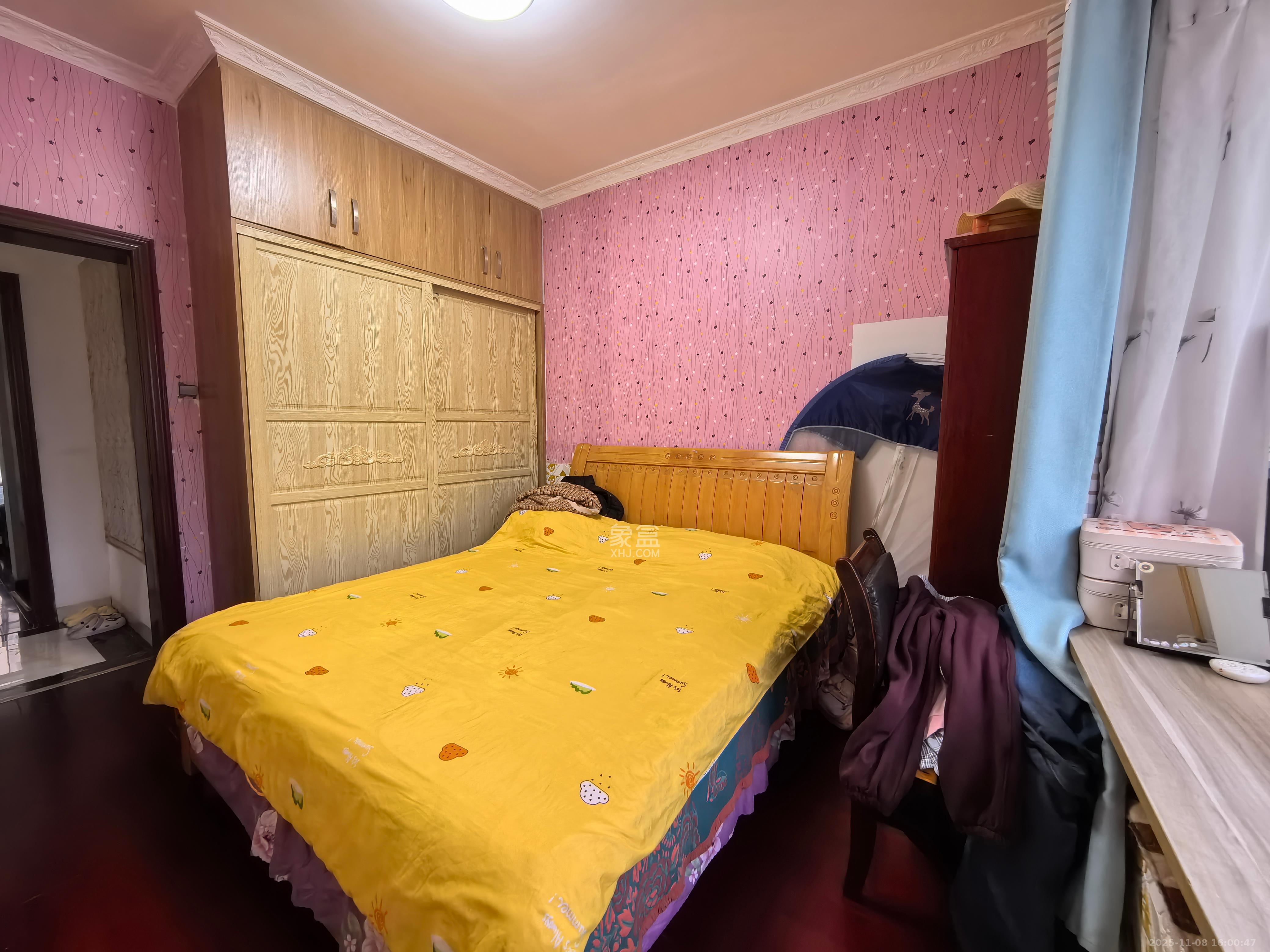 至雅小玲家园  3室2厅2卫    2200.0元/月室内图