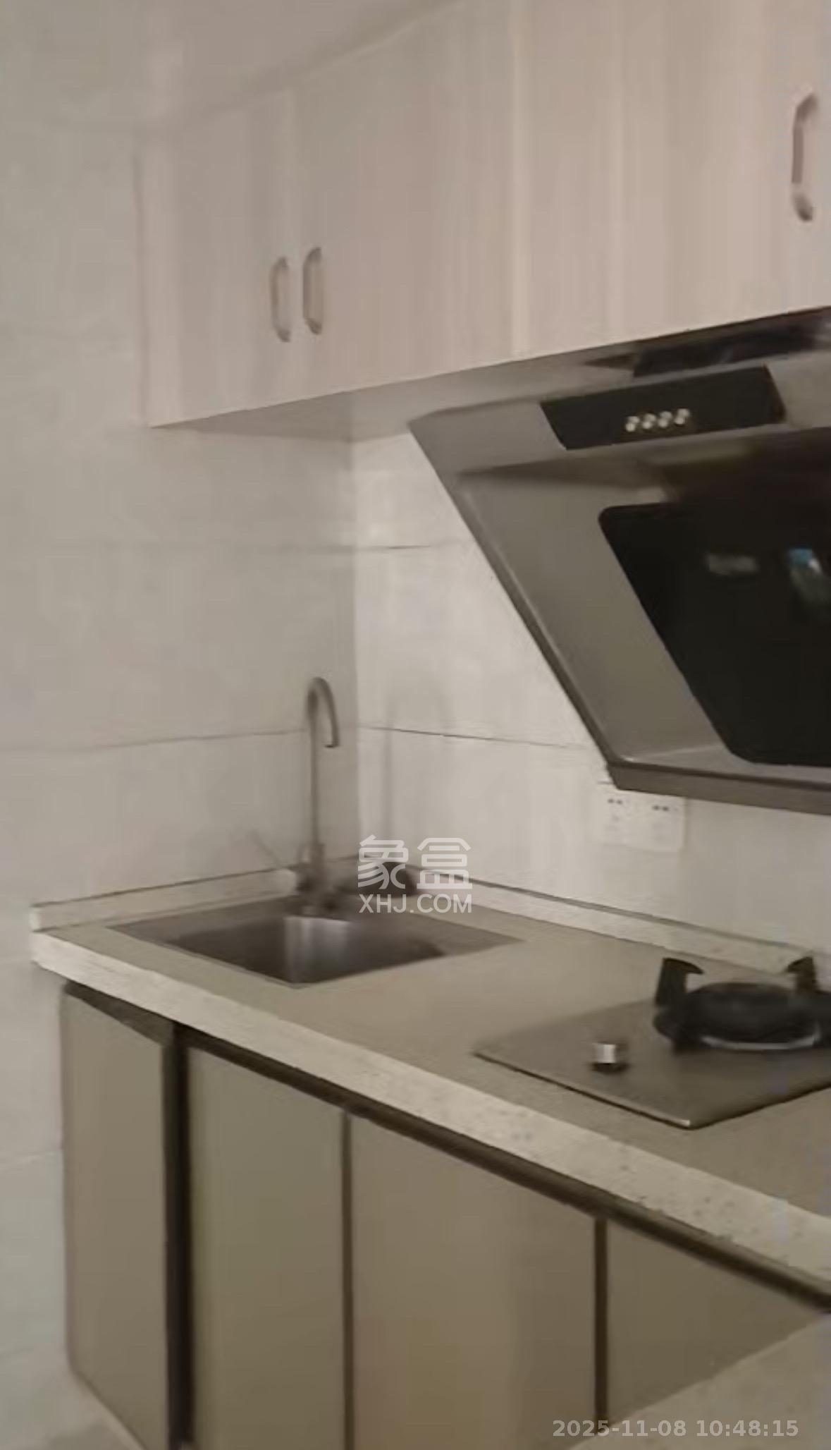 和润园一、二期  1室1厅1卫    1300.0元/月室内图