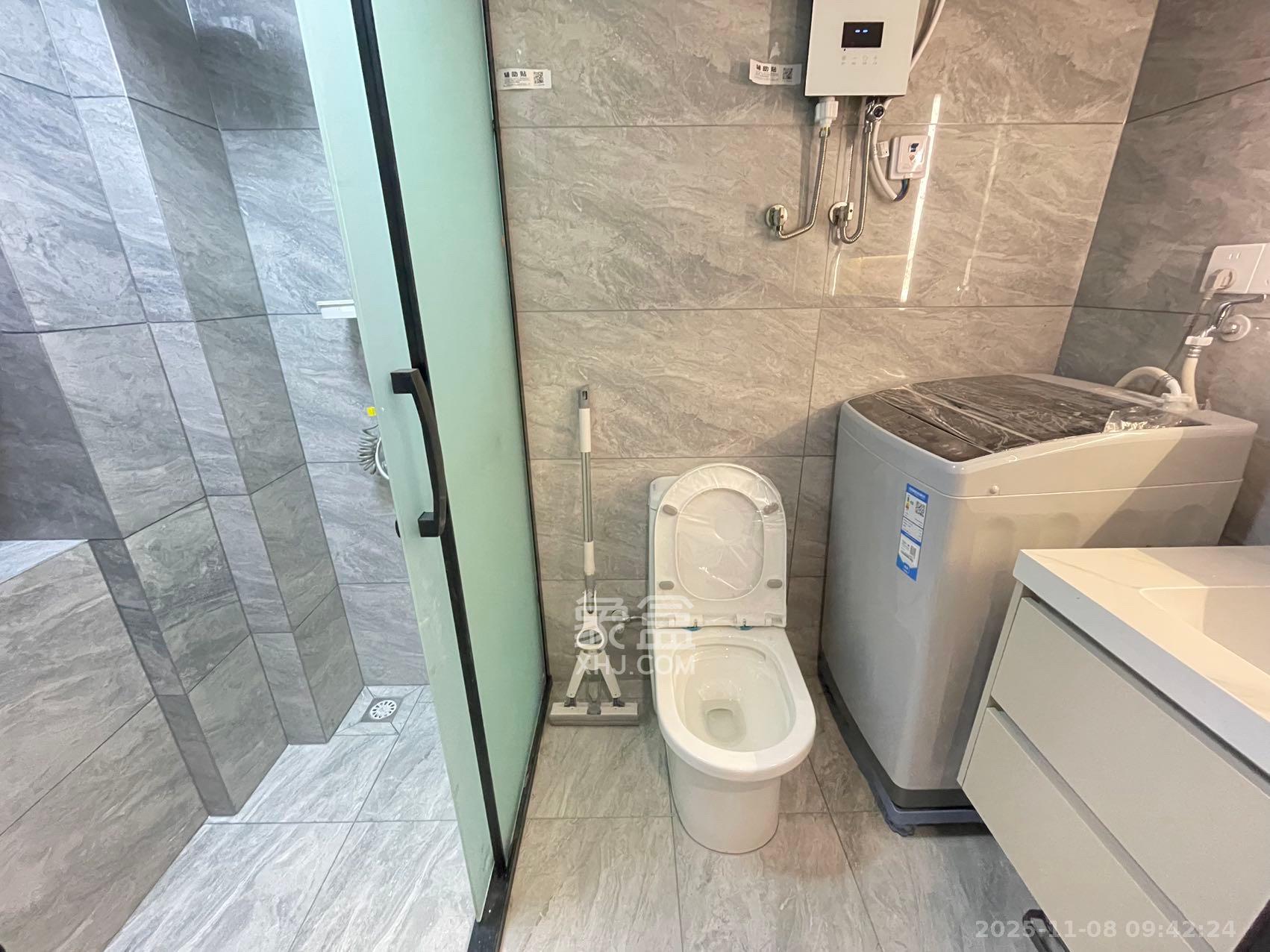 碧桂园城市之光  2室1厅1卫    2400.0元/月室内图