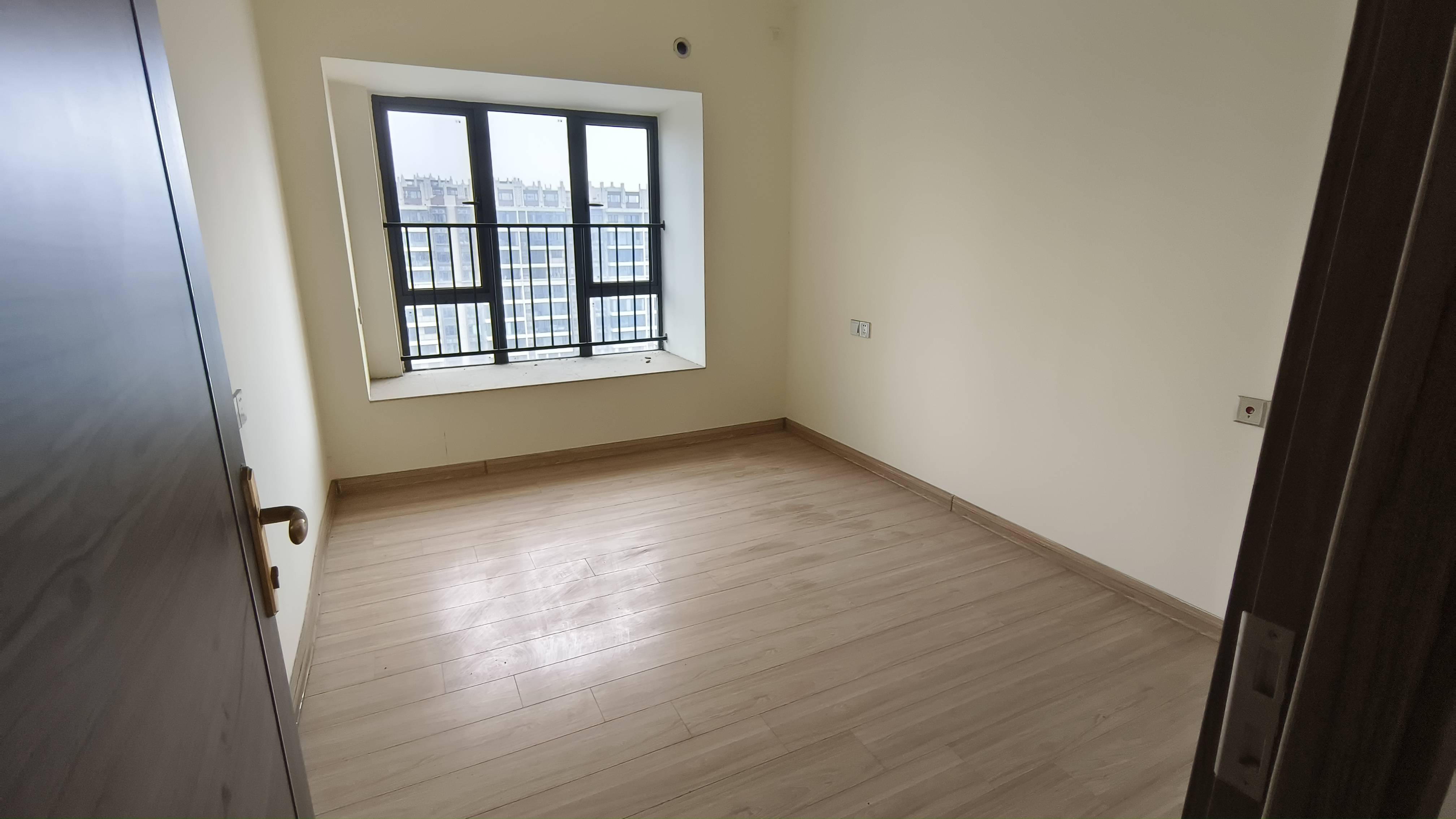 碧桂园梓山府 4室2厅1卫 82.0万 碧桂园梓山府 4室2厅1卫 82.0万室内图