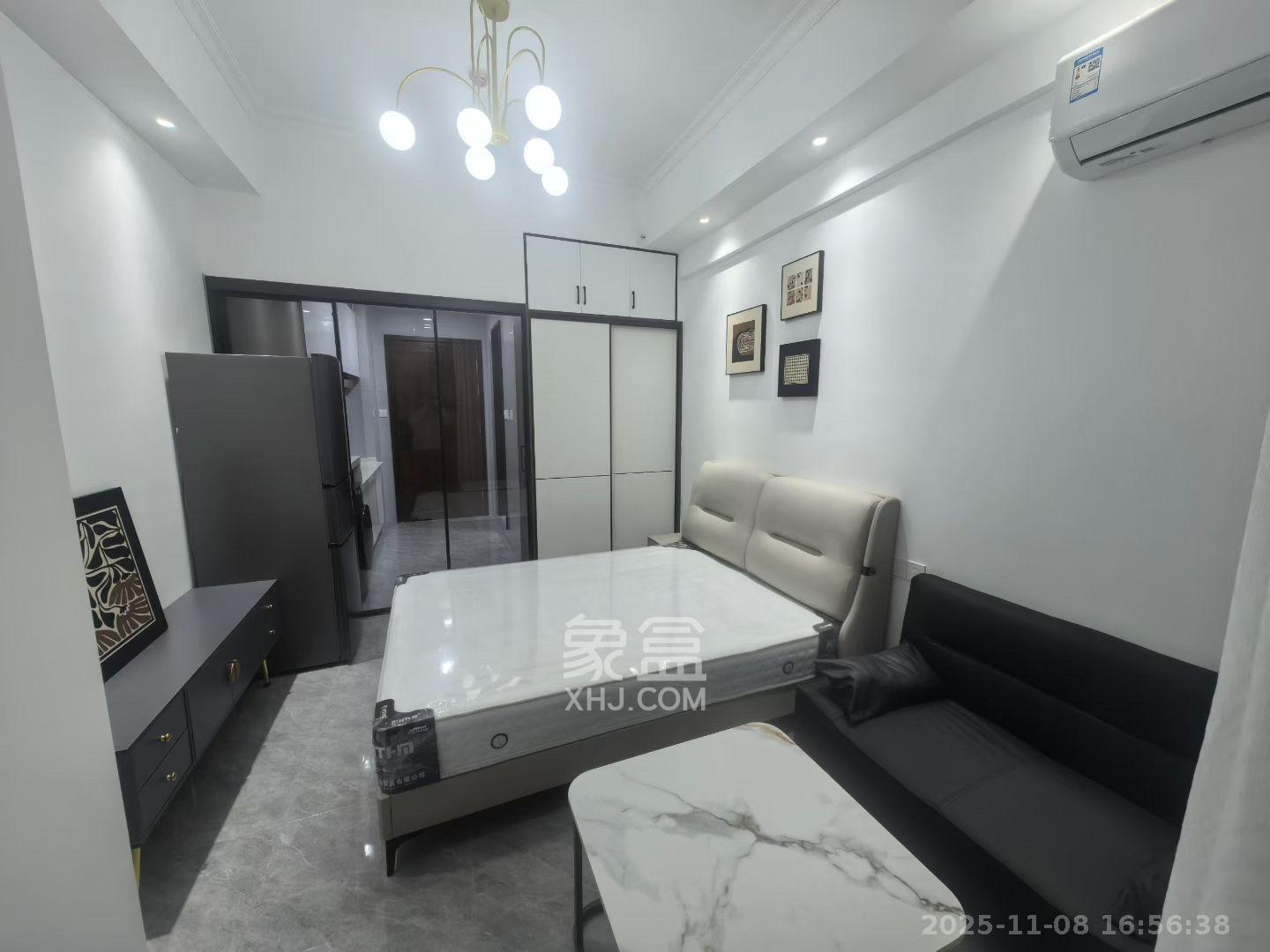 恒大誉府（融誉商业中心）  1室0厅0卫    1500.0元/月室内图