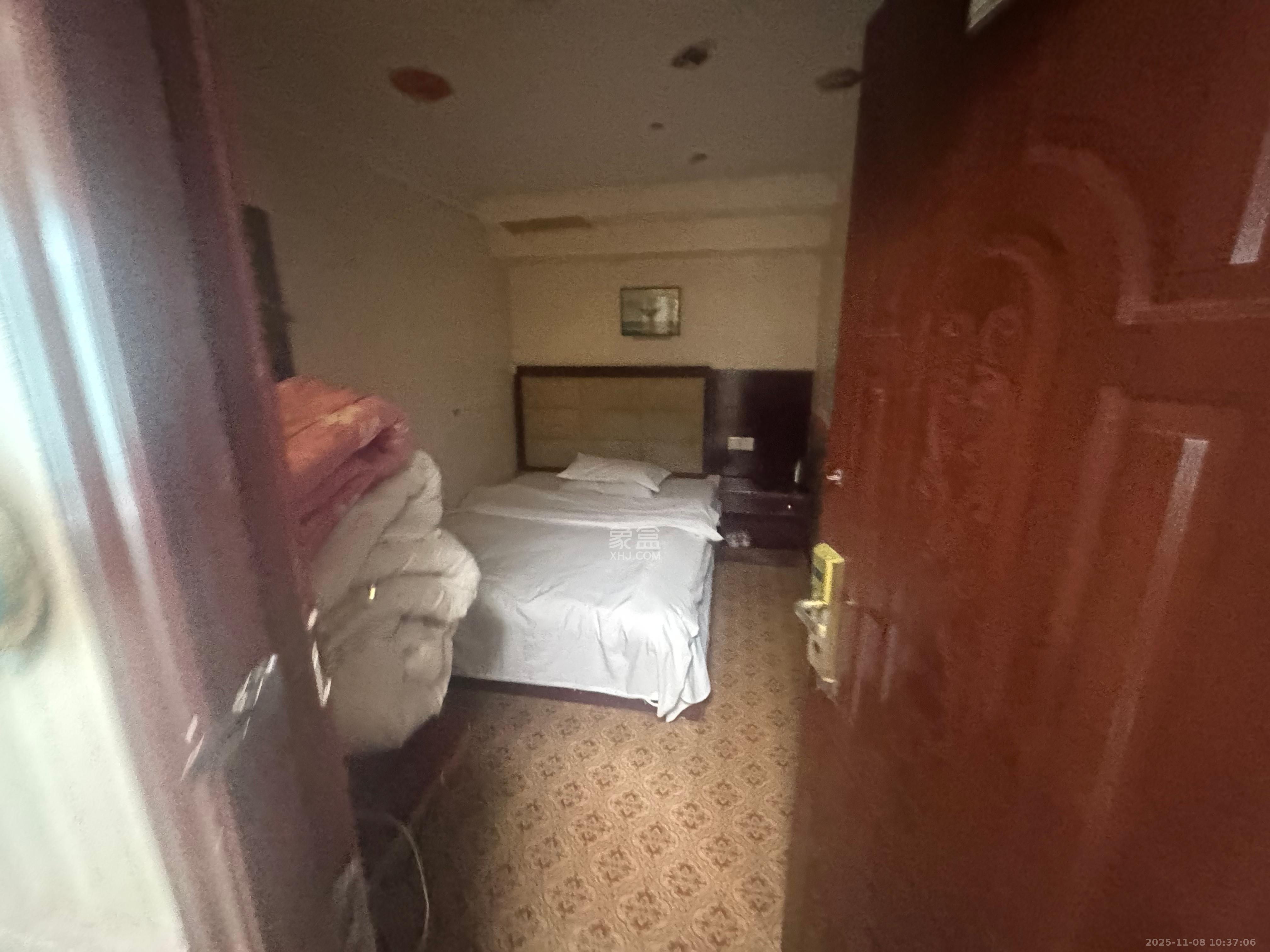 天韵家园  20室1厅1卫    15000.0元/月室内图