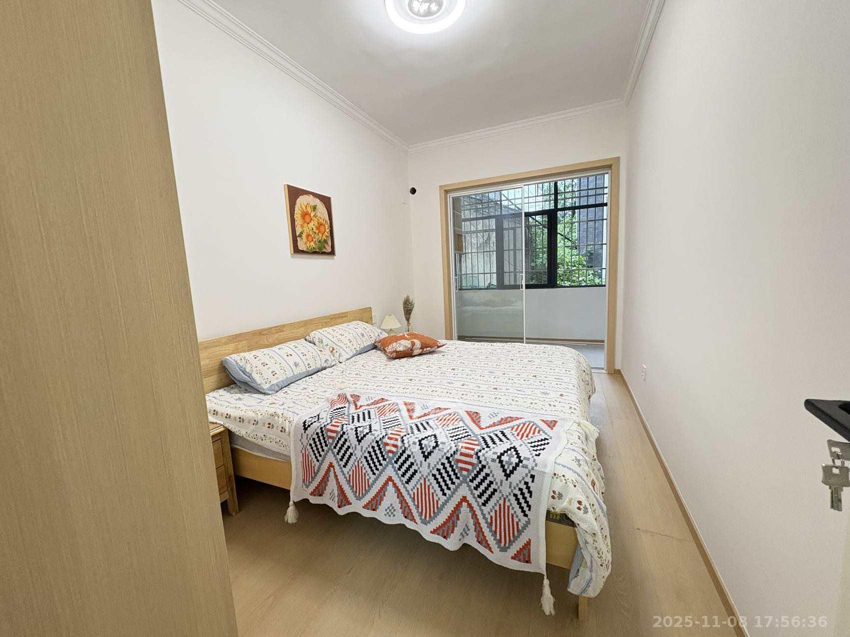 天心华庭  1室1厅1卫    1500.0元/月