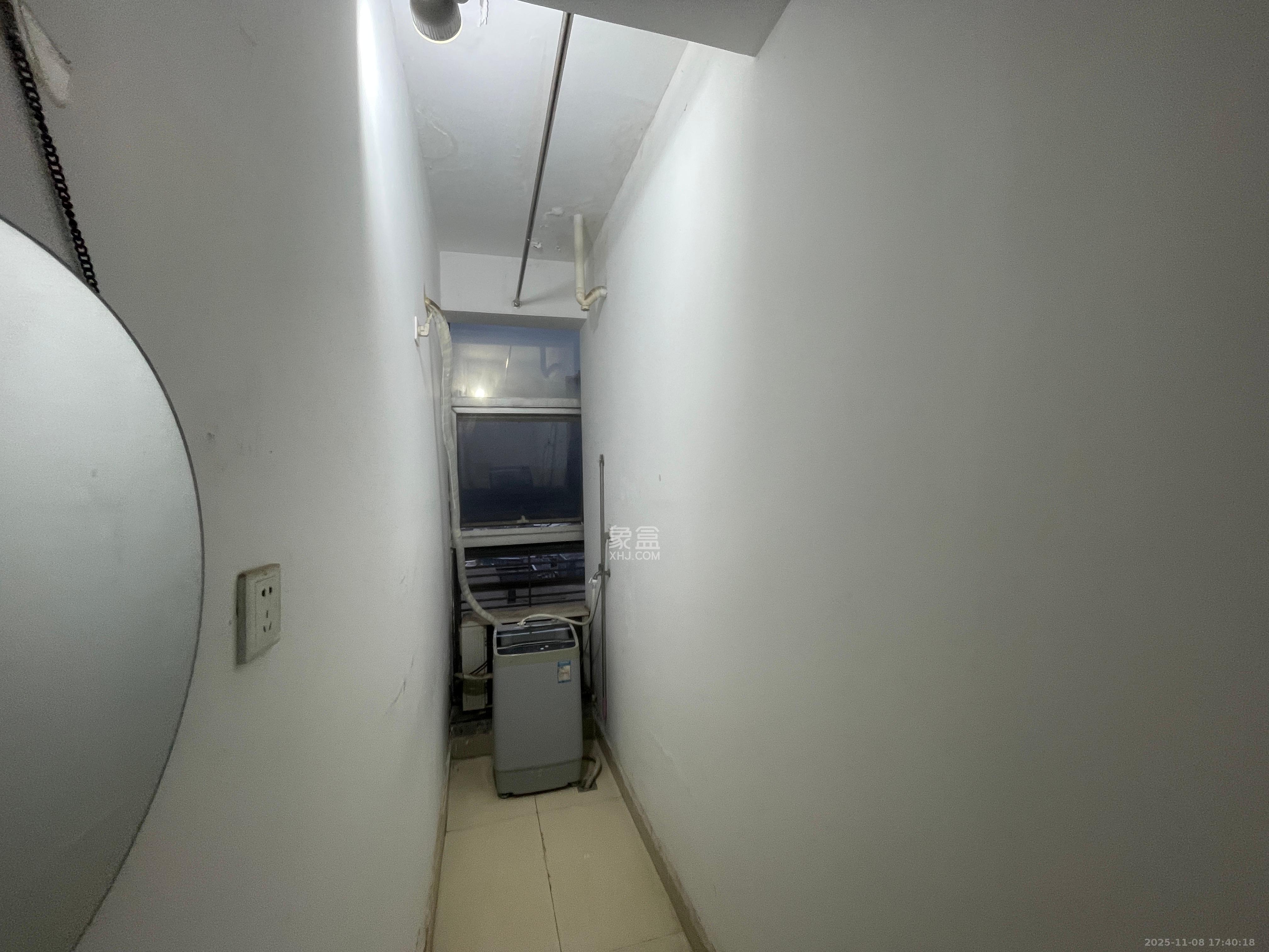 红星国际星城  1室1厅1卫    1500.0元/月室内图