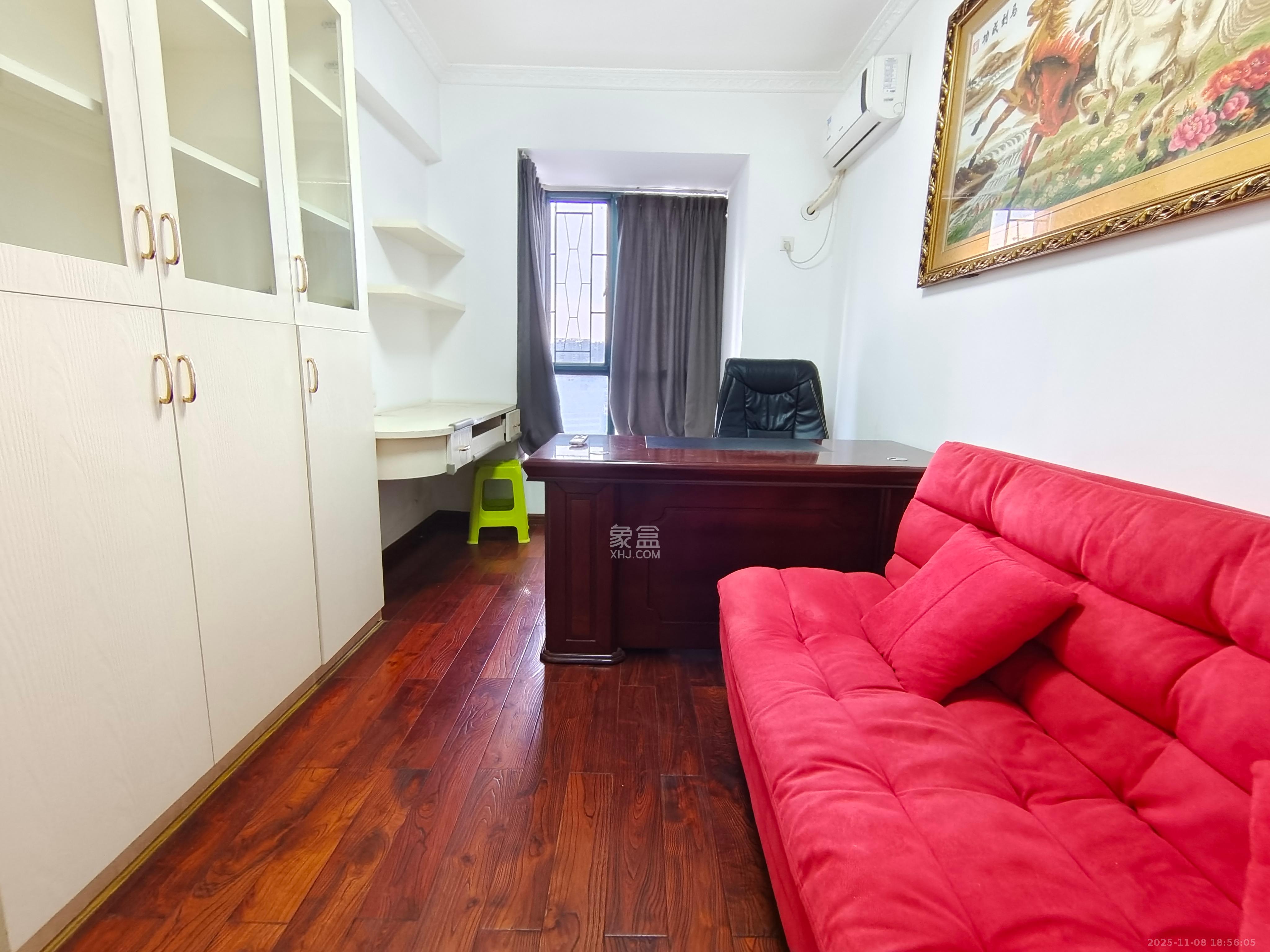 绿洲花园  1室2厅2卫    3800.0元/月