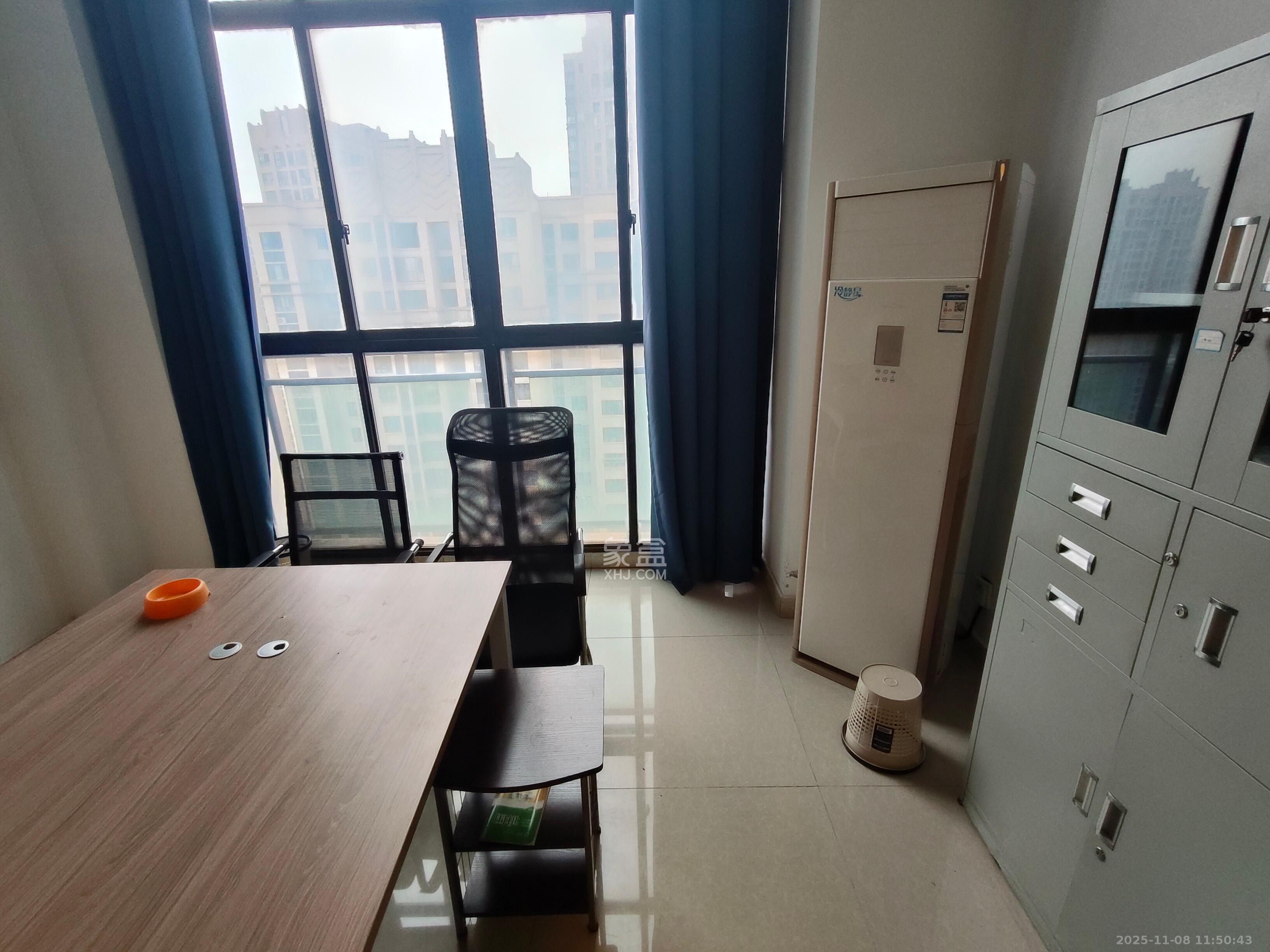 金科时代中心  1室1厅1卫    1500.0元/月室内图