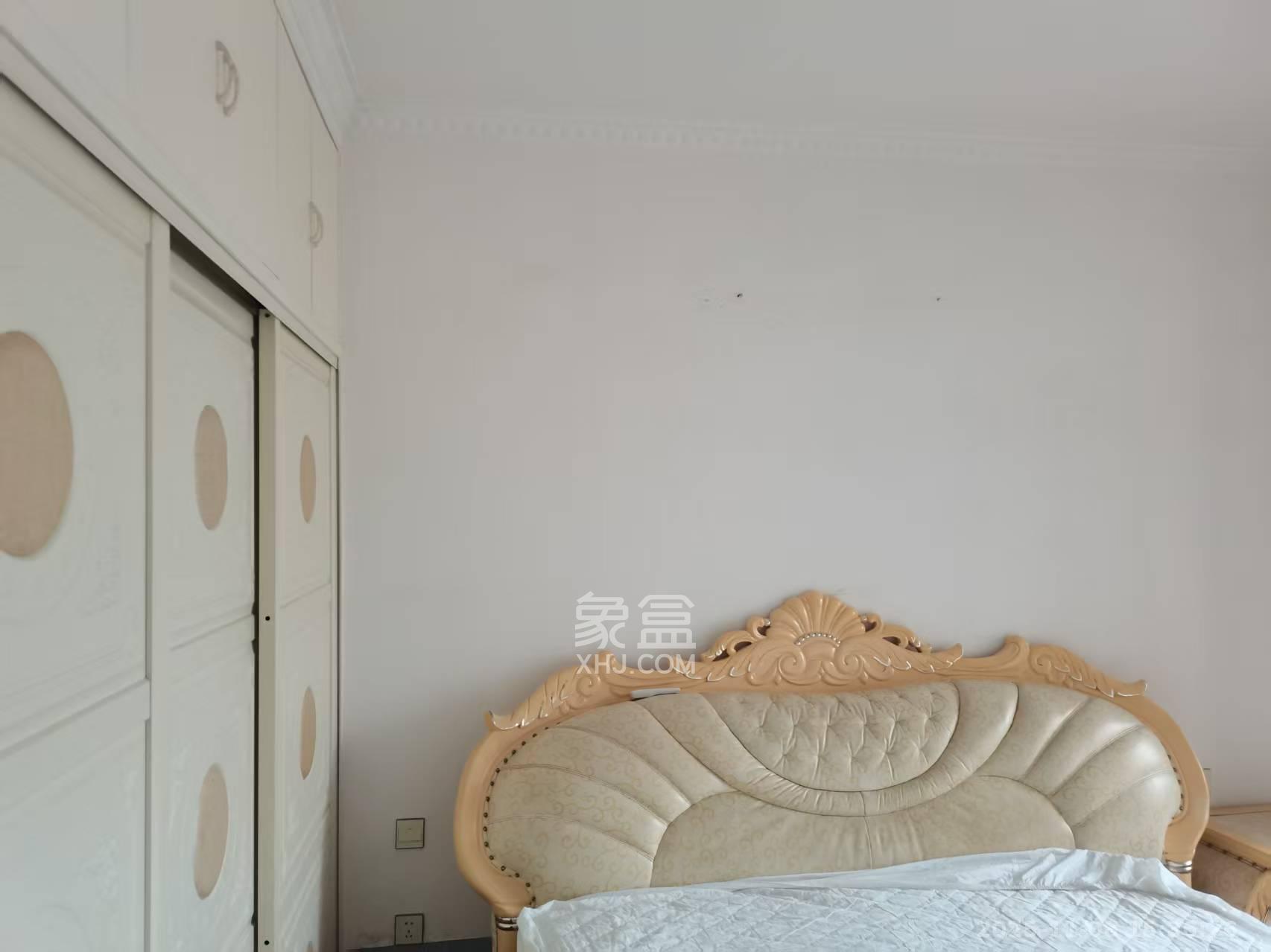 银九小区  3室2厅2卫    35.0万室内图