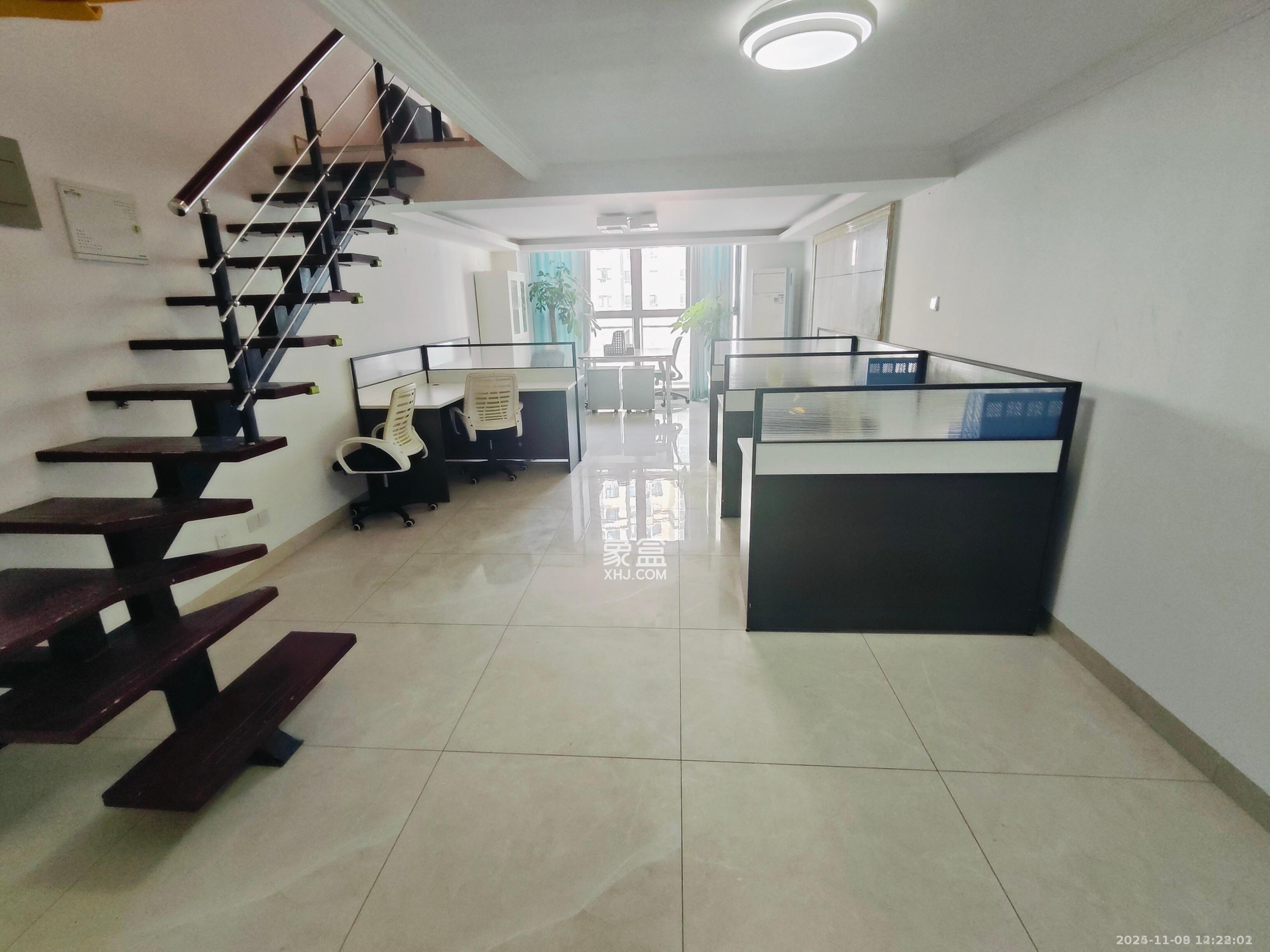 金科时代中心 1室1厅1卫 1700.0元/月 金科时代中心 1室1厅1卫 1700.0元/月室内图