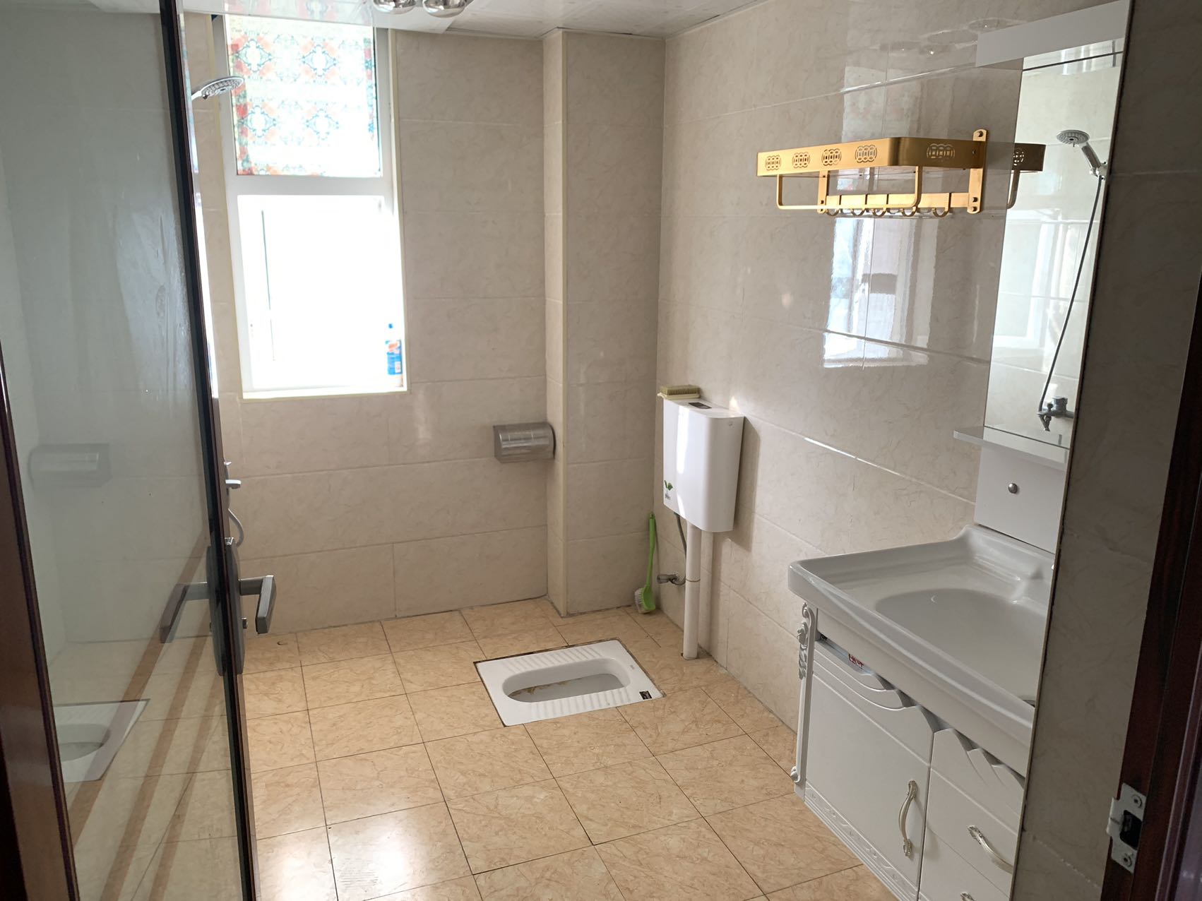 大汉资江城  3室2厅1卫    1700.0元/月室内图