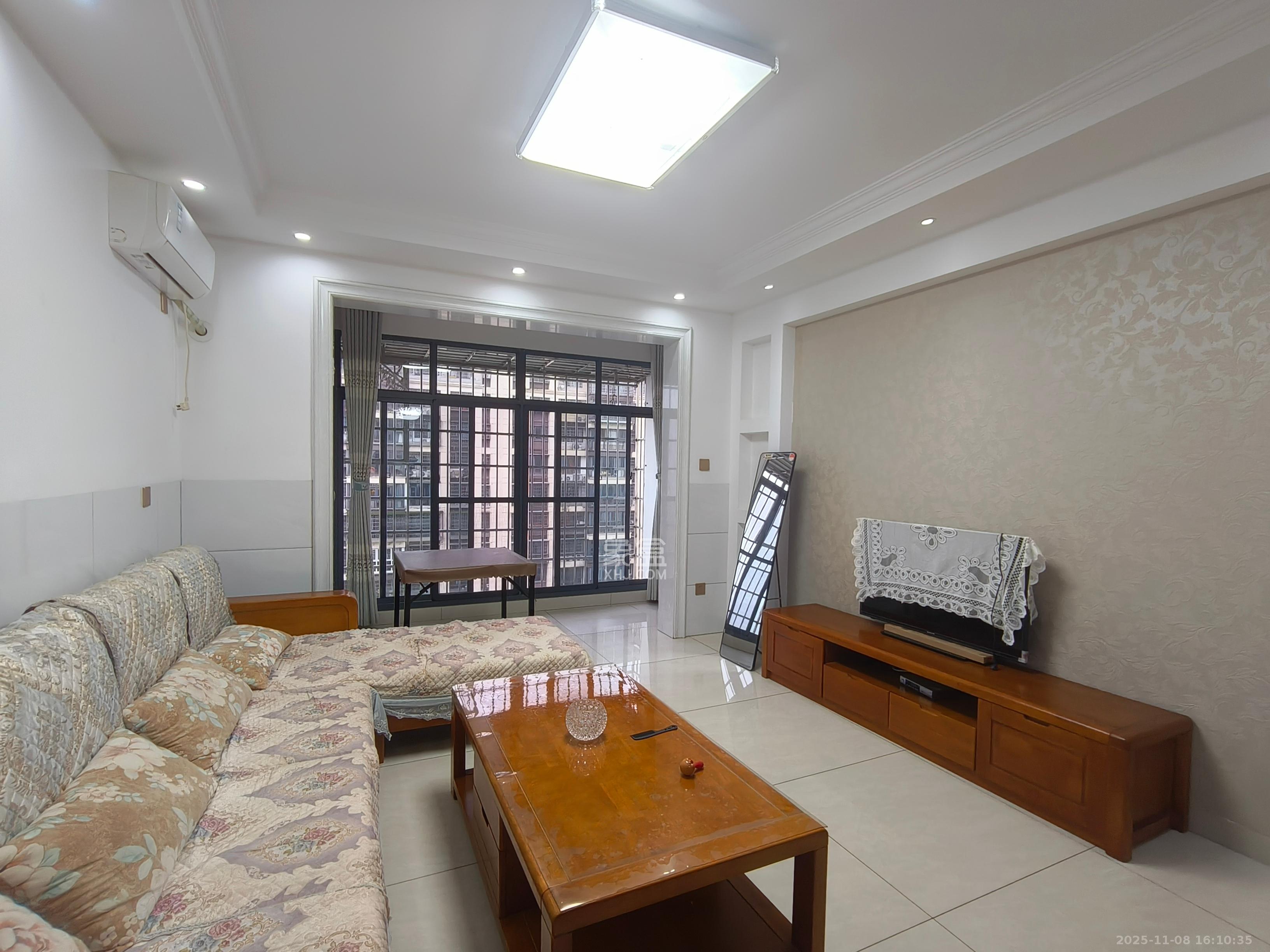 桥头家苑一期  2室1厅1卫    1600.0元/月室内图