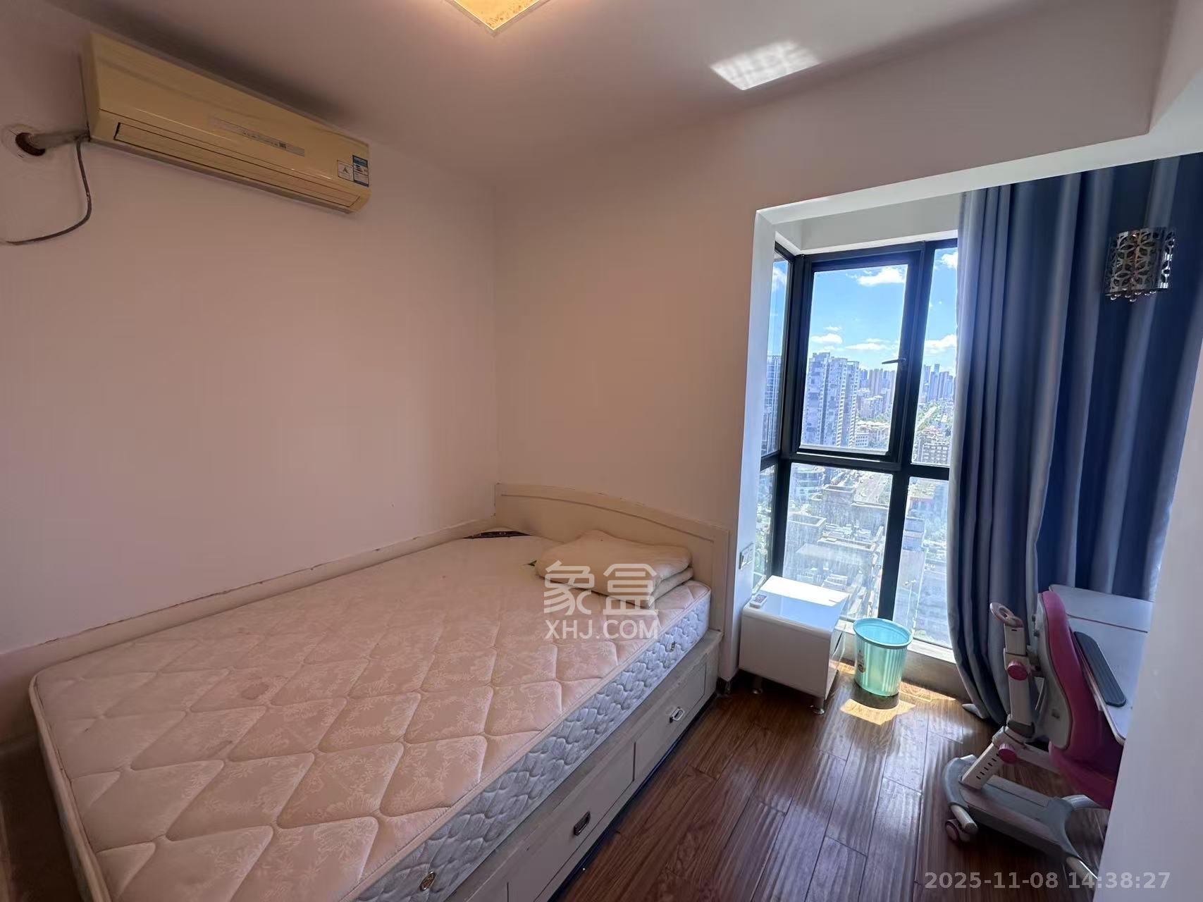 永祺西京  2室2厅1卫    2500.0元/月室内图