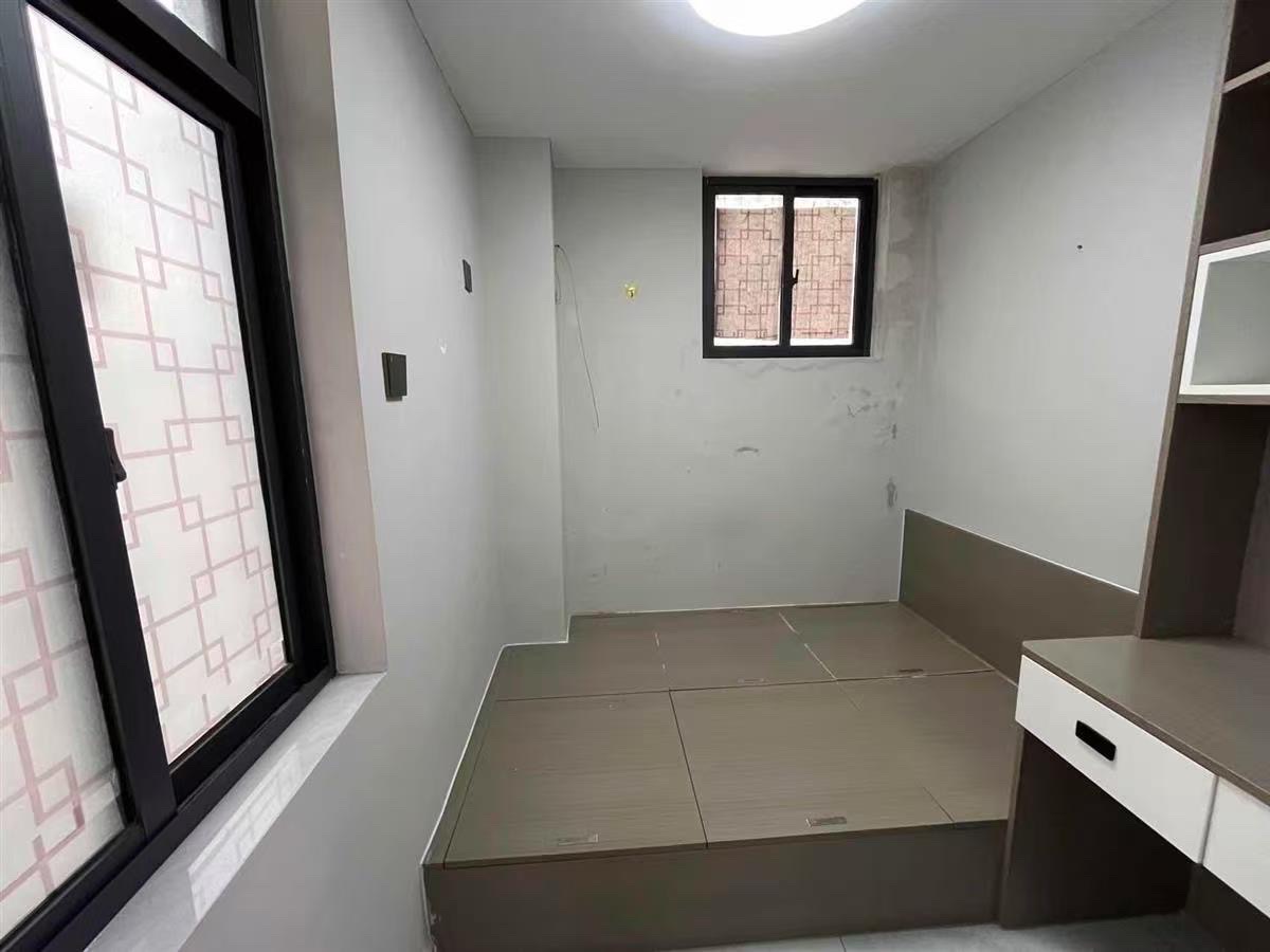 晋江安置小区(群贤路8号) 2室2厅1卫 49.8万 晋江安置小区(群贤路8号) 2室2厅1卫 49.8万客厅