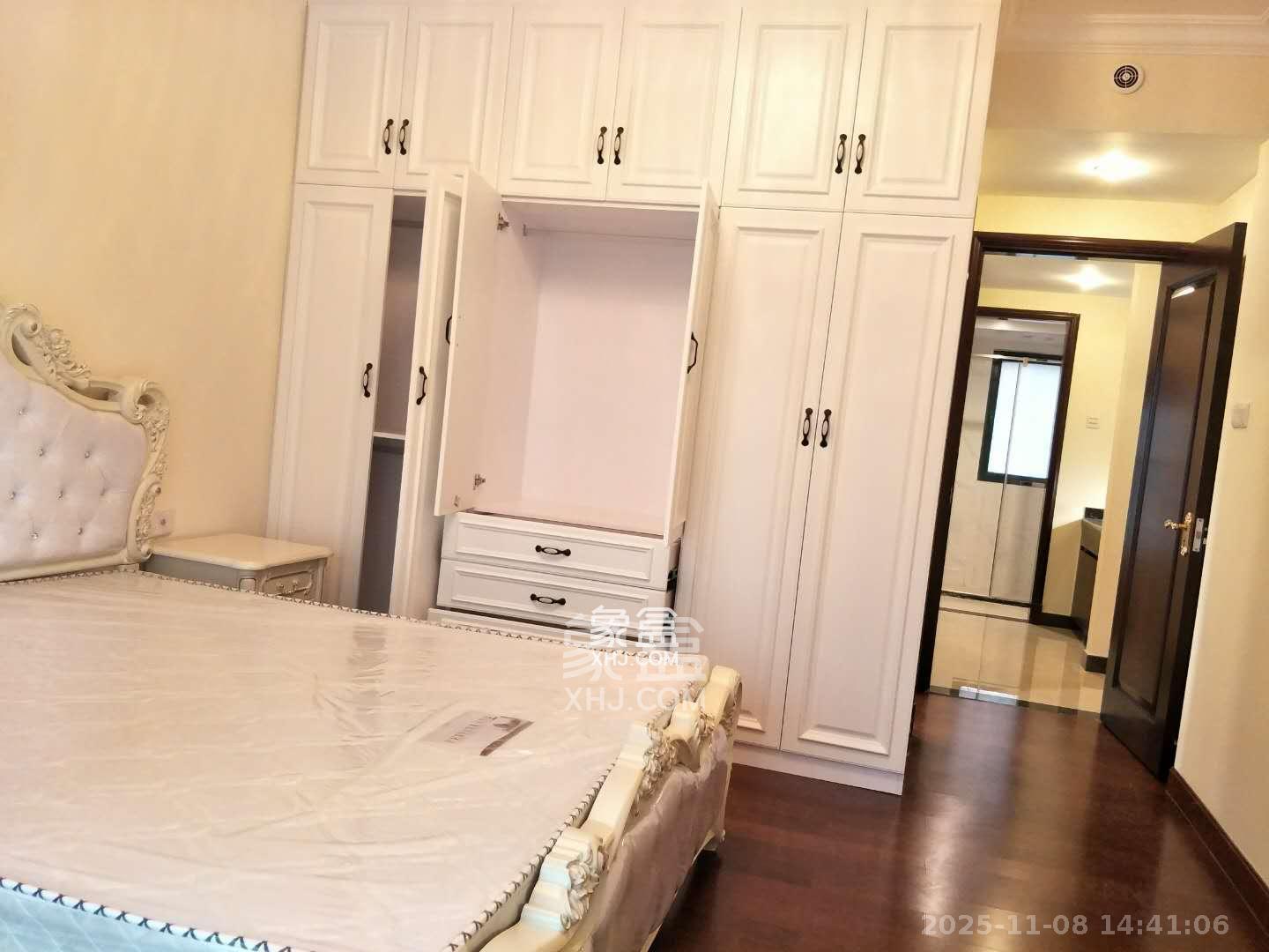 恒大雅苑 3室2厅2卫 3500.0元/月 恒大雅苑 3室2厅2卫 3500.0元/月室内图