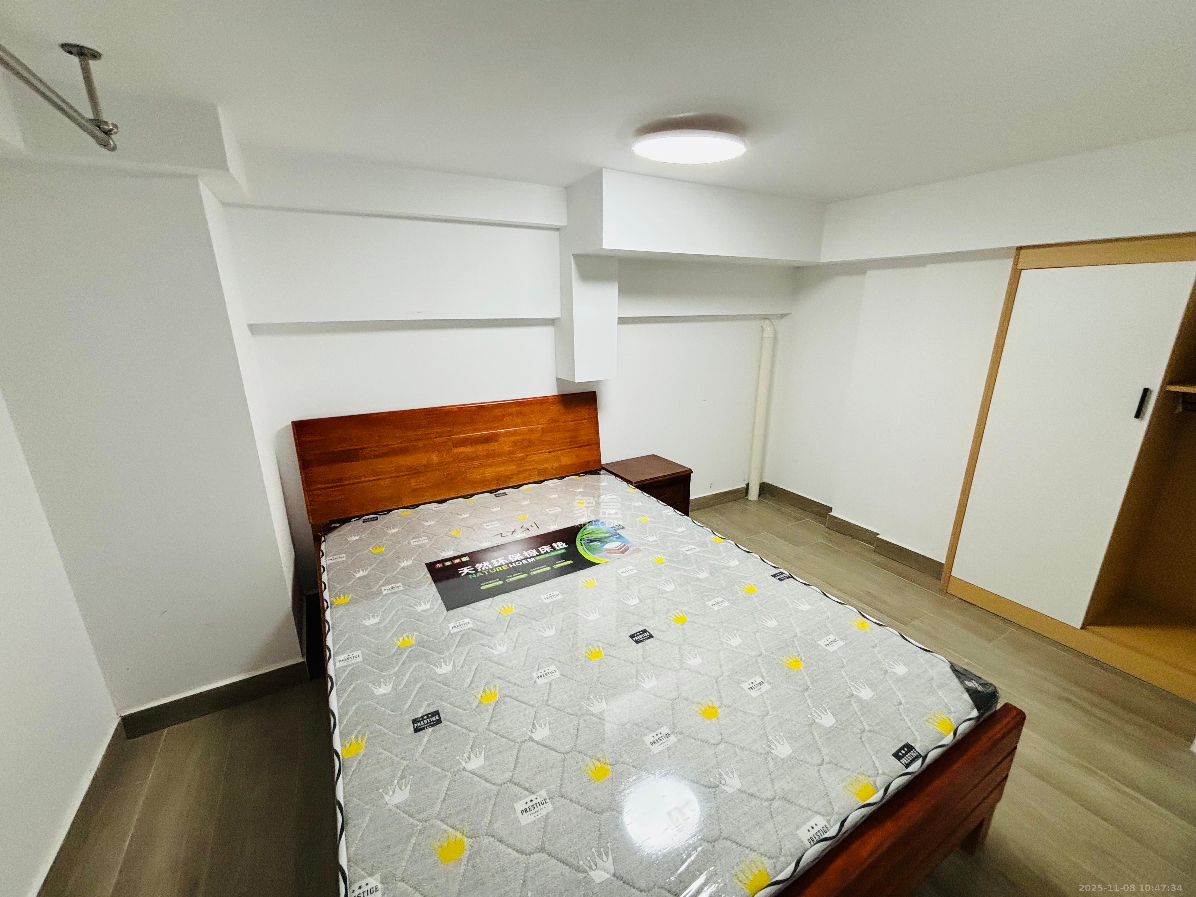 荣盛花语书苑  3室1厅2卫    1600.0元/月