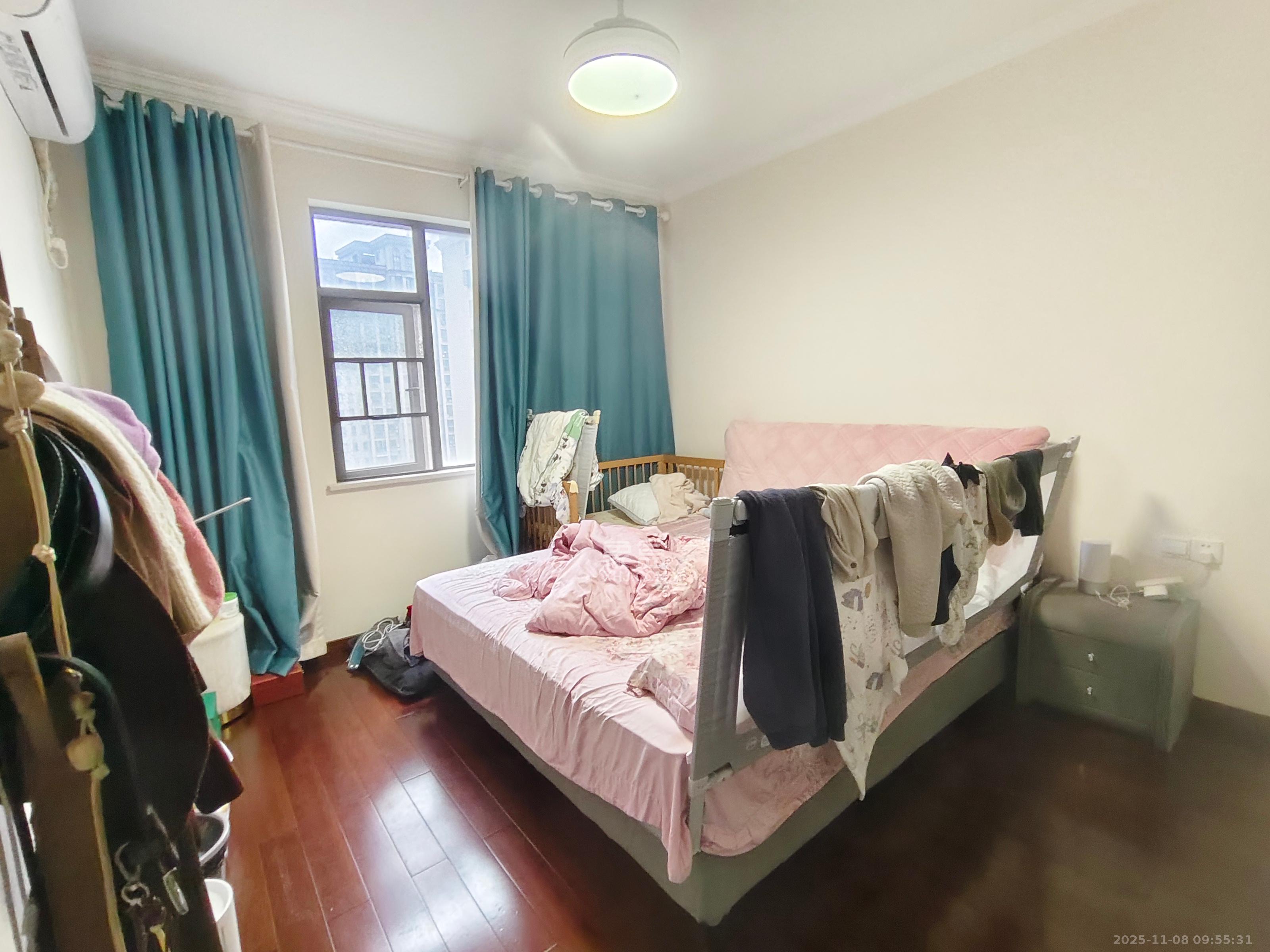 阳光丽城一期 4室2厅2卫 4200.0元/月 阳光丽城一期 4室2厅2卫 4200.0元/月室内图