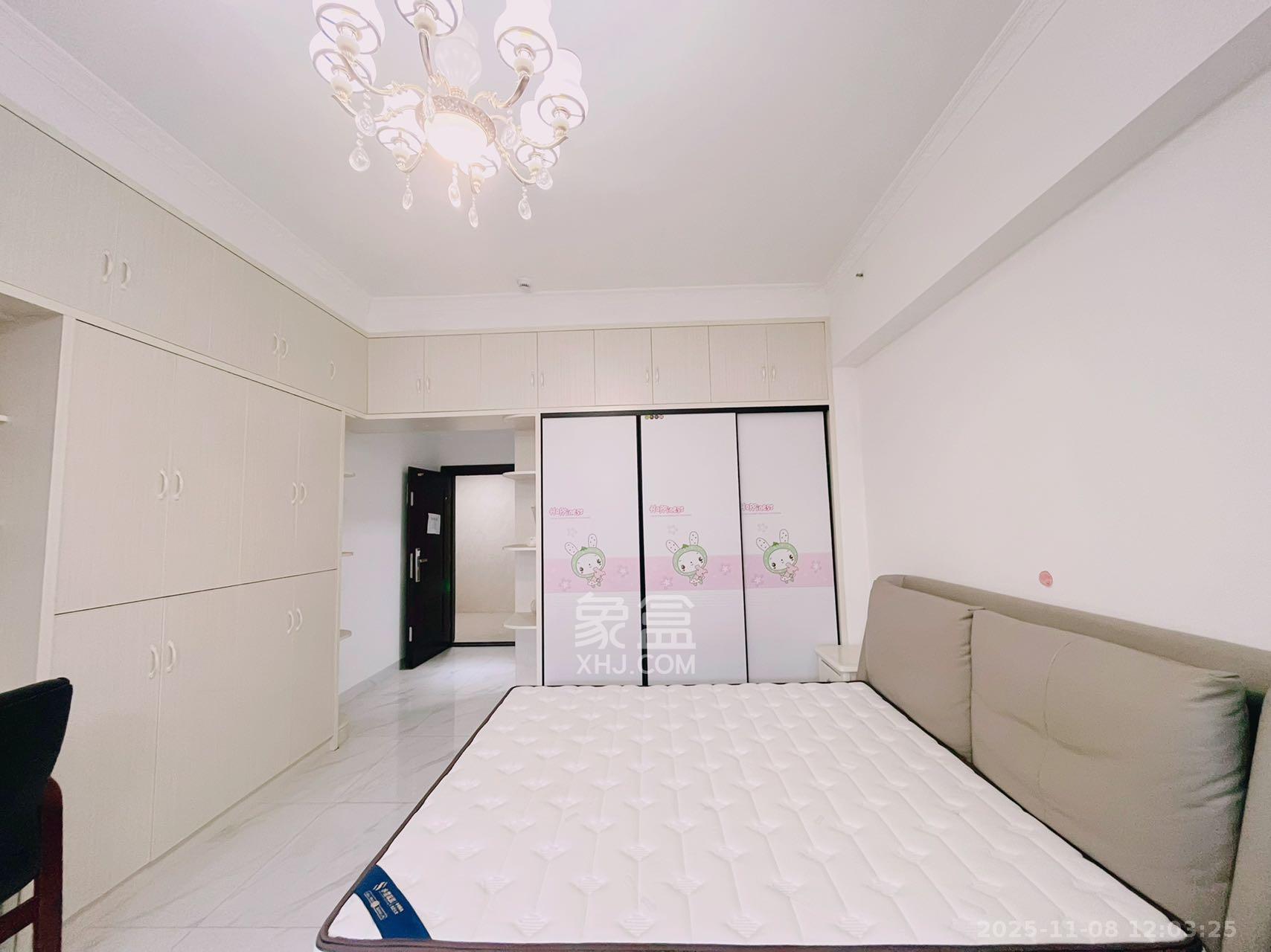 江南华府  1室0厅0卫    1550.0元/月室内图