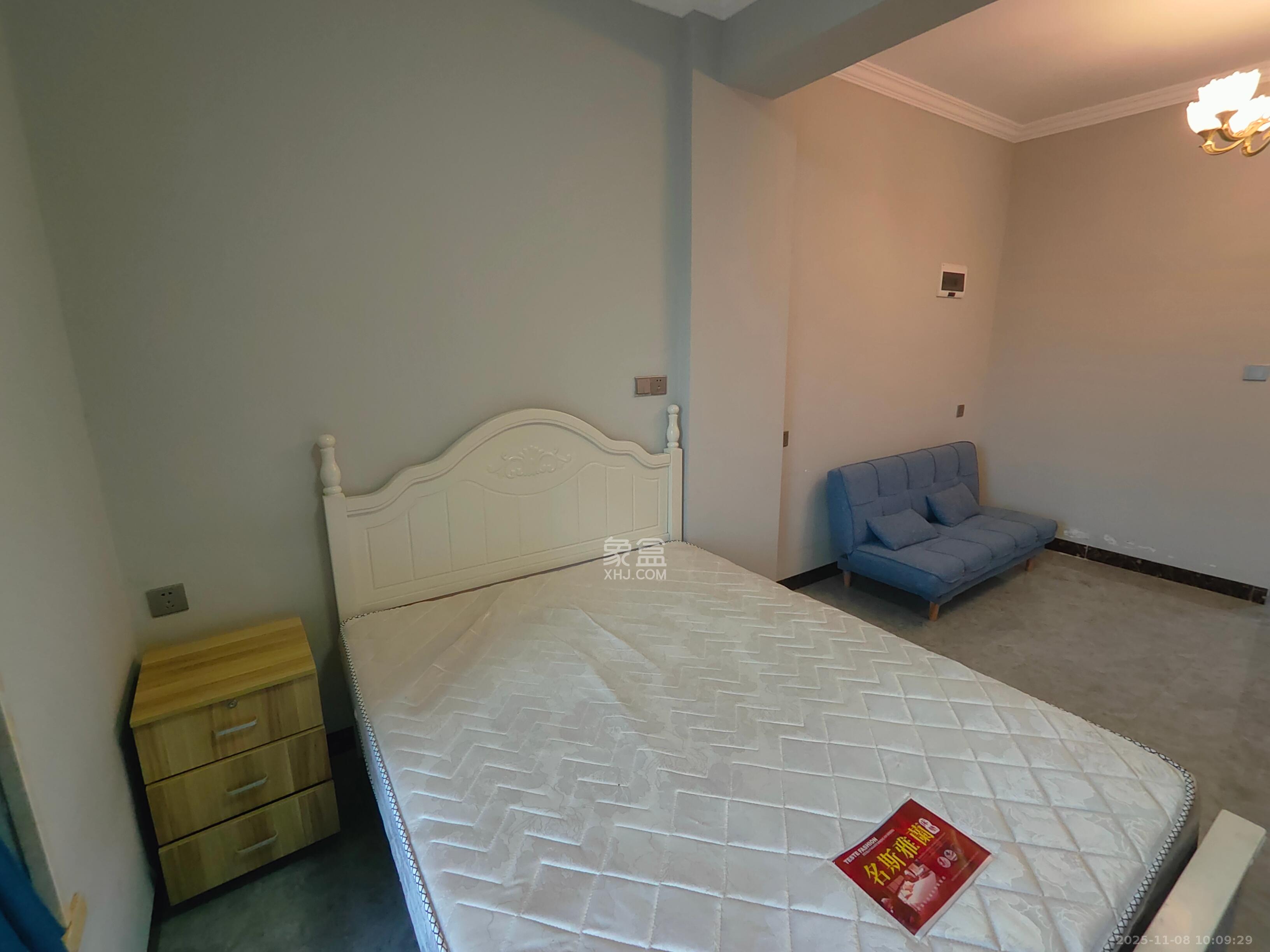 芙蓉万国城MOMA(卓越汇富苑) 1室1厅1卫 1500.0元/月 芙蓉万国城MOMA(卓越汇富苑) 1室1厅1卫 1500.0元/月室内图