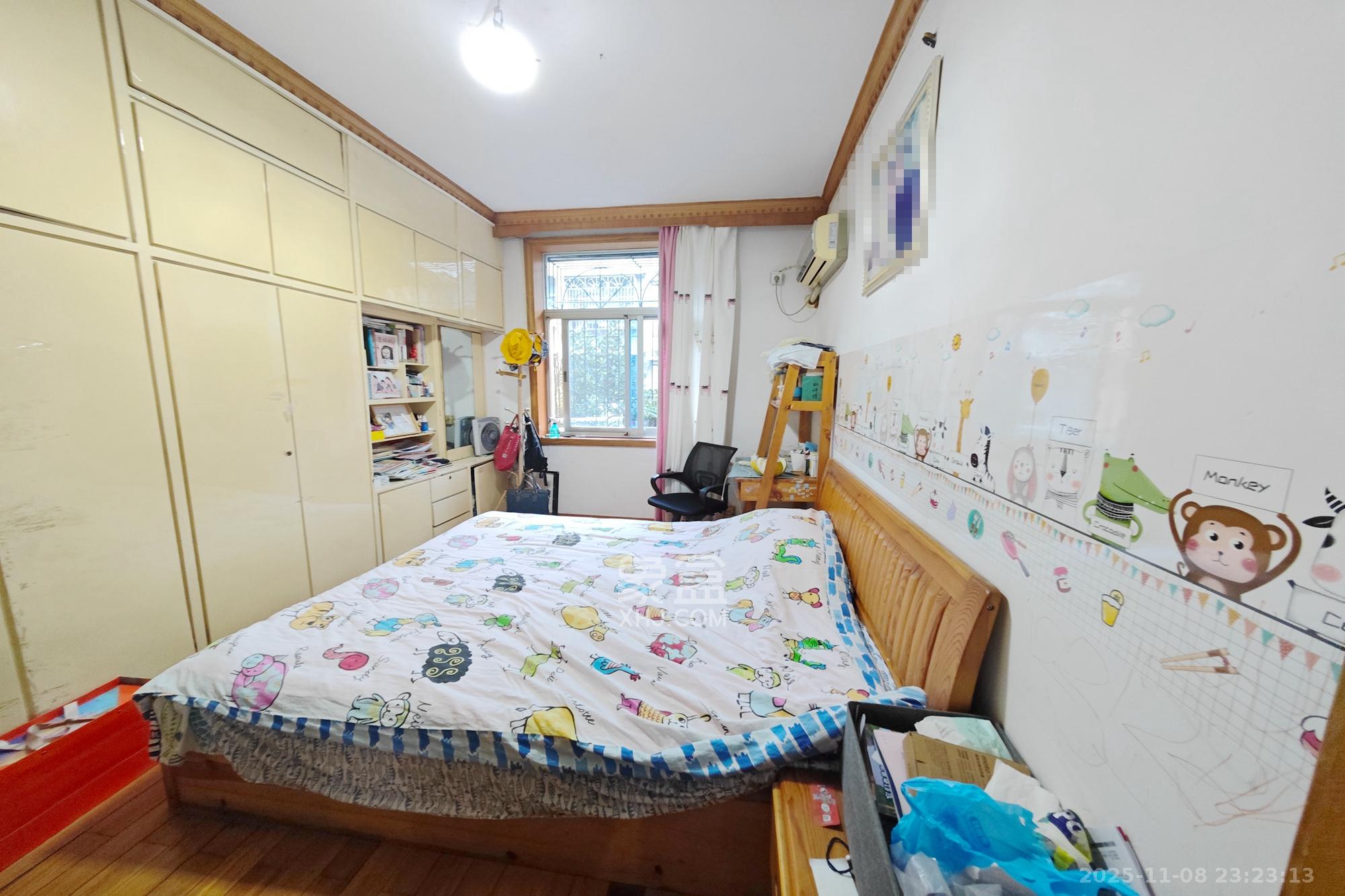 金科园  2室1厅1卫    42.0万卧室