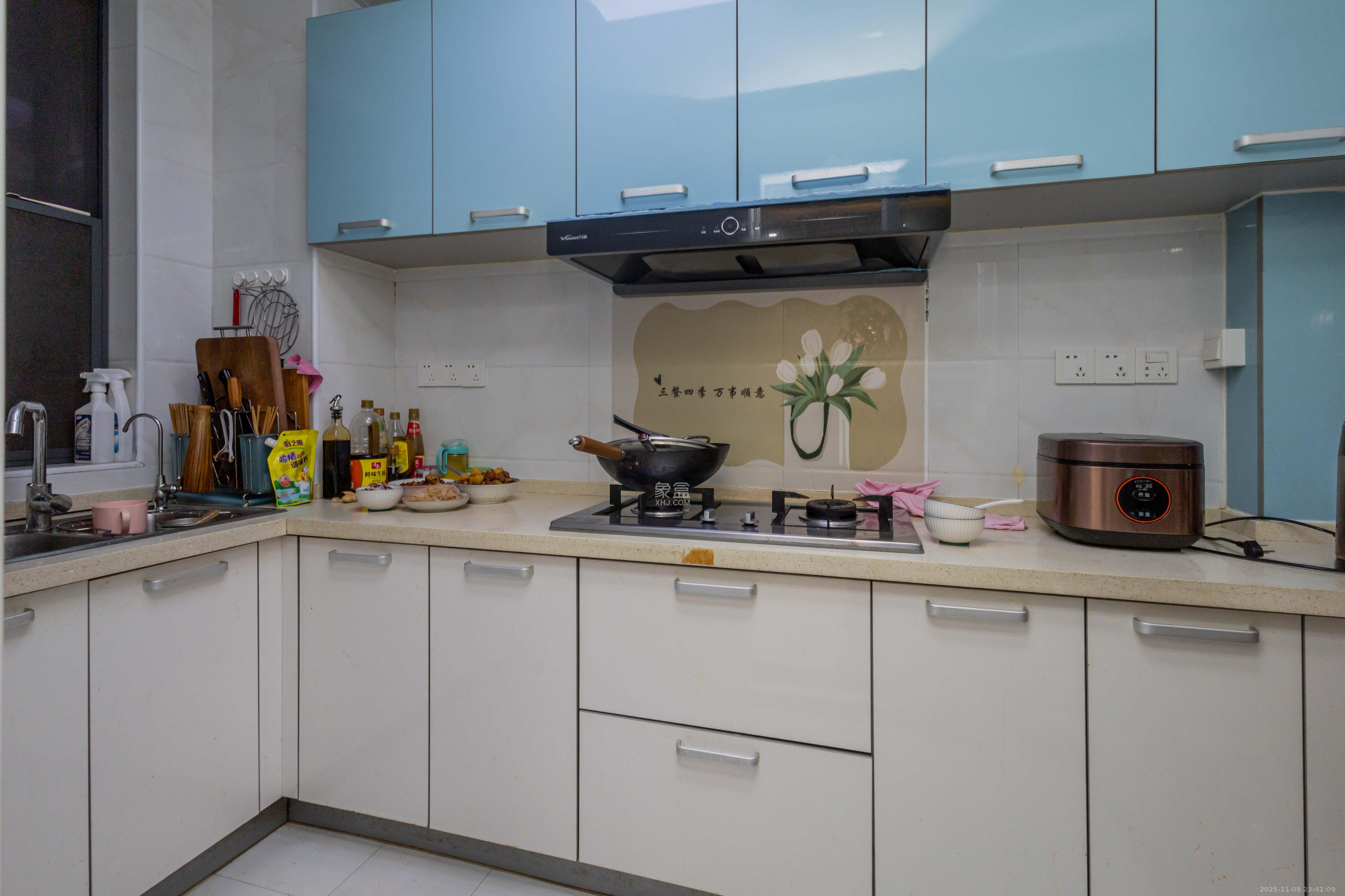 汇一城（汇壹公馆）  3室2厅1卫    64.8万厨房