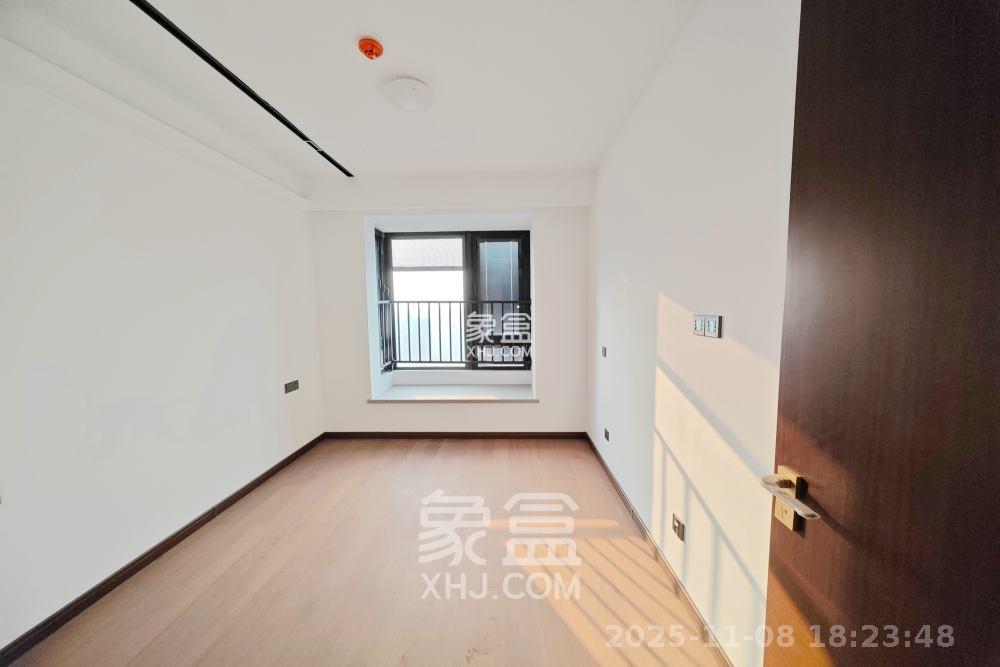 万科魅力之城  4室2厅2卫    3600.0元/月室内图