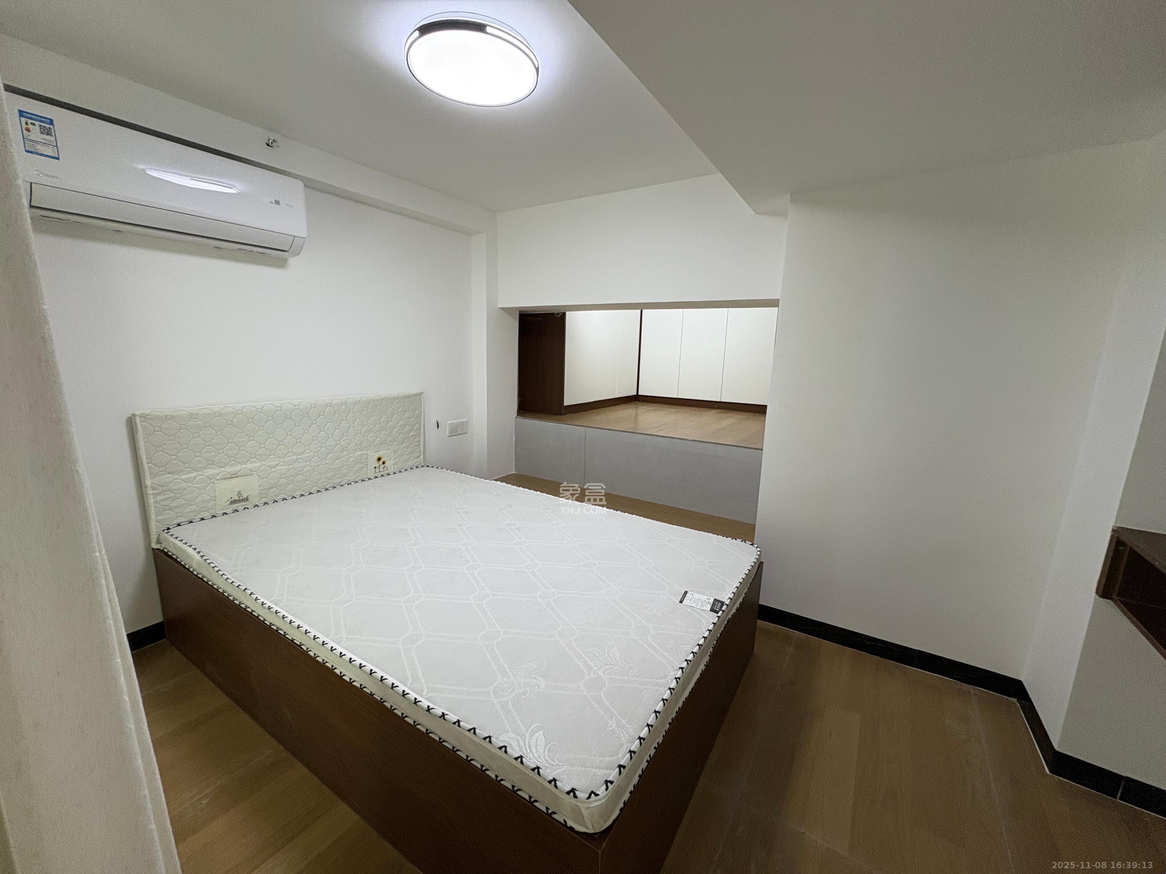 力高凤凰新天  2室1厅1卫    2800.0元/月室内图