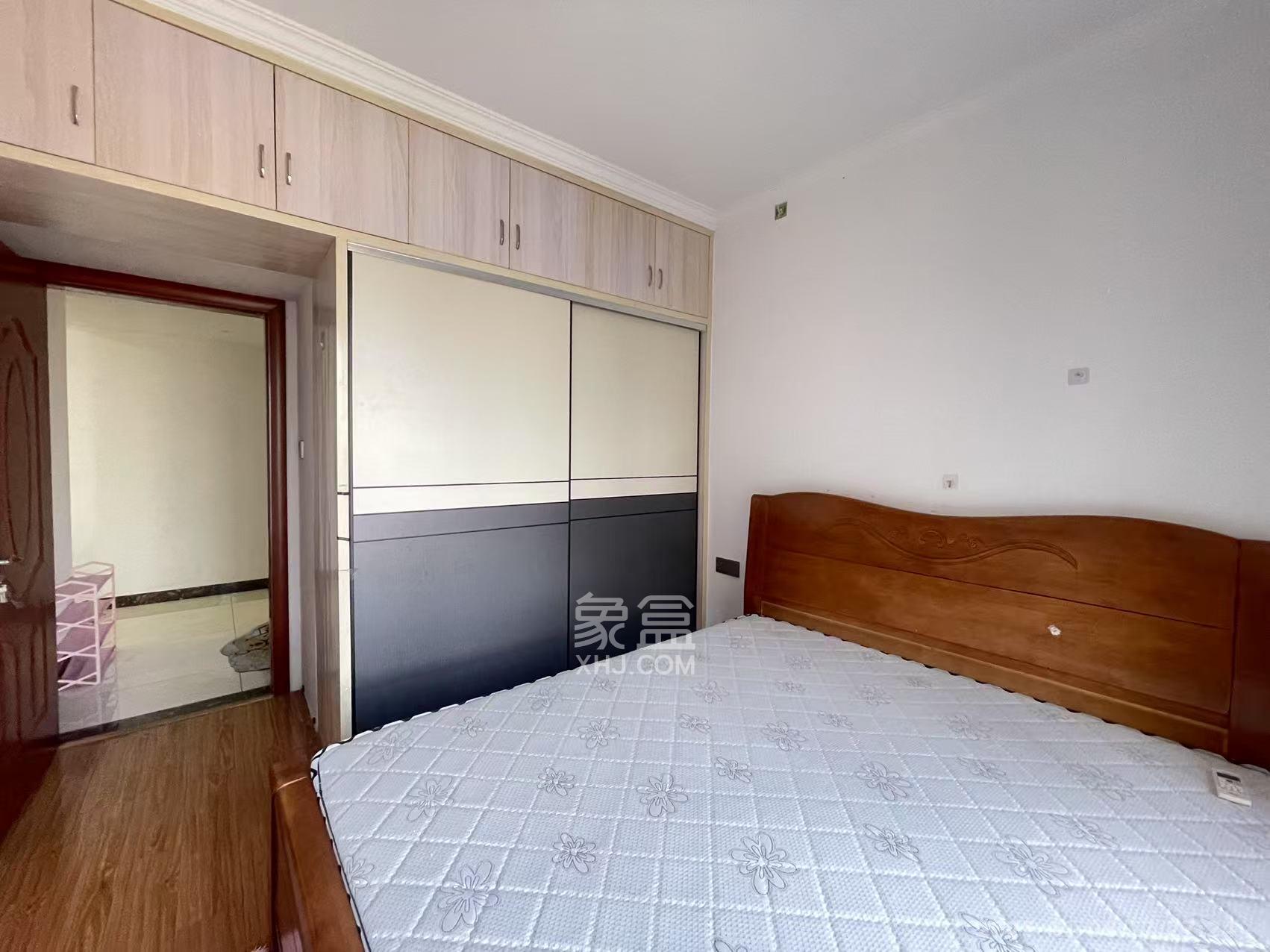 东宜兰园  2室1厅1卫    1900.0元/月室内图