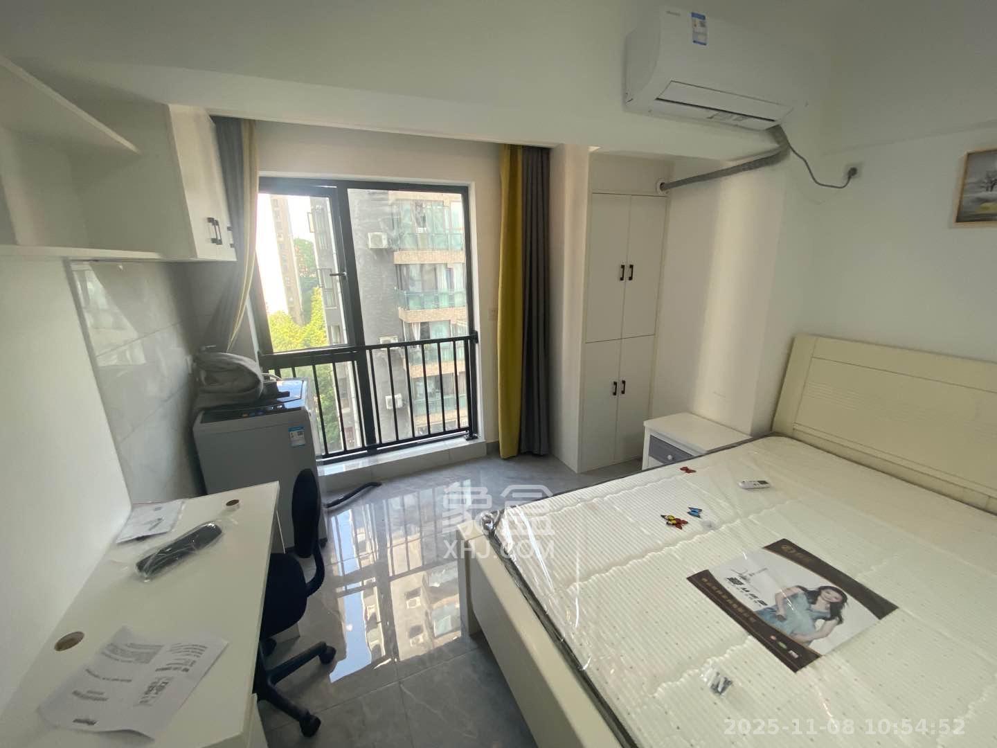 欣隆居  1室11厅1卫    1500.0元/月