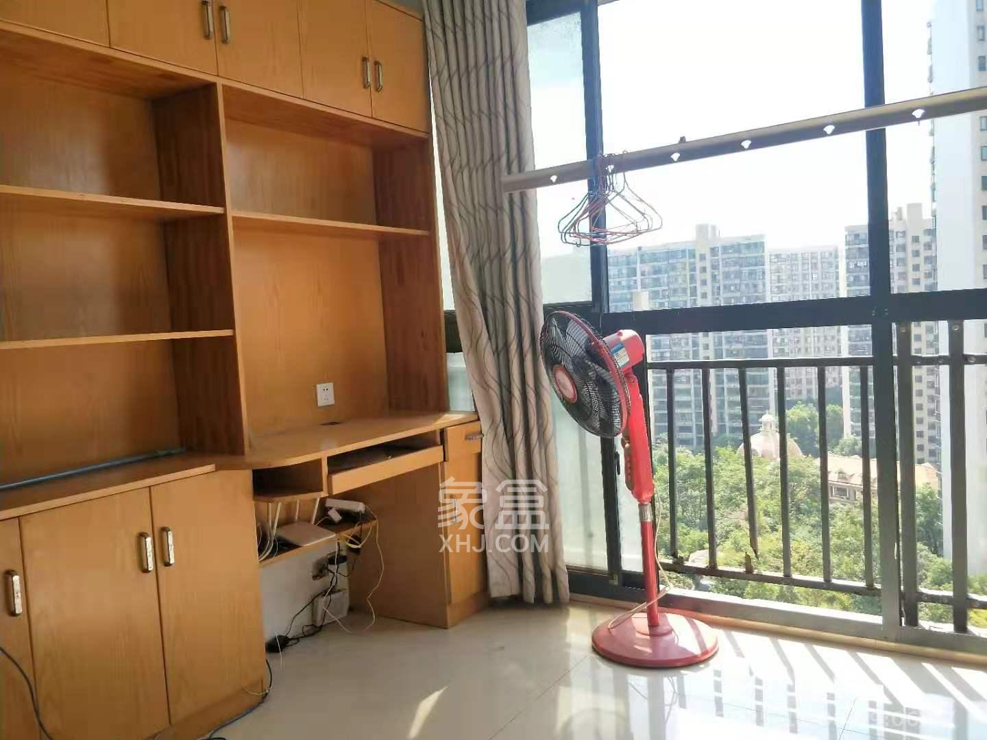 莱茵城  2室2厅1卫    2000.0元/月室内图