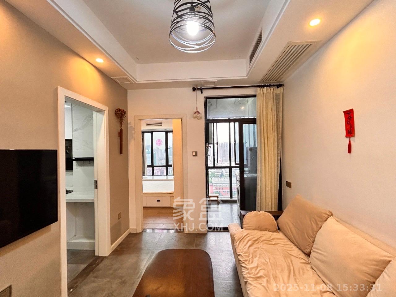 荣悦台  1室1厅1卫    2700.0元/月室内图