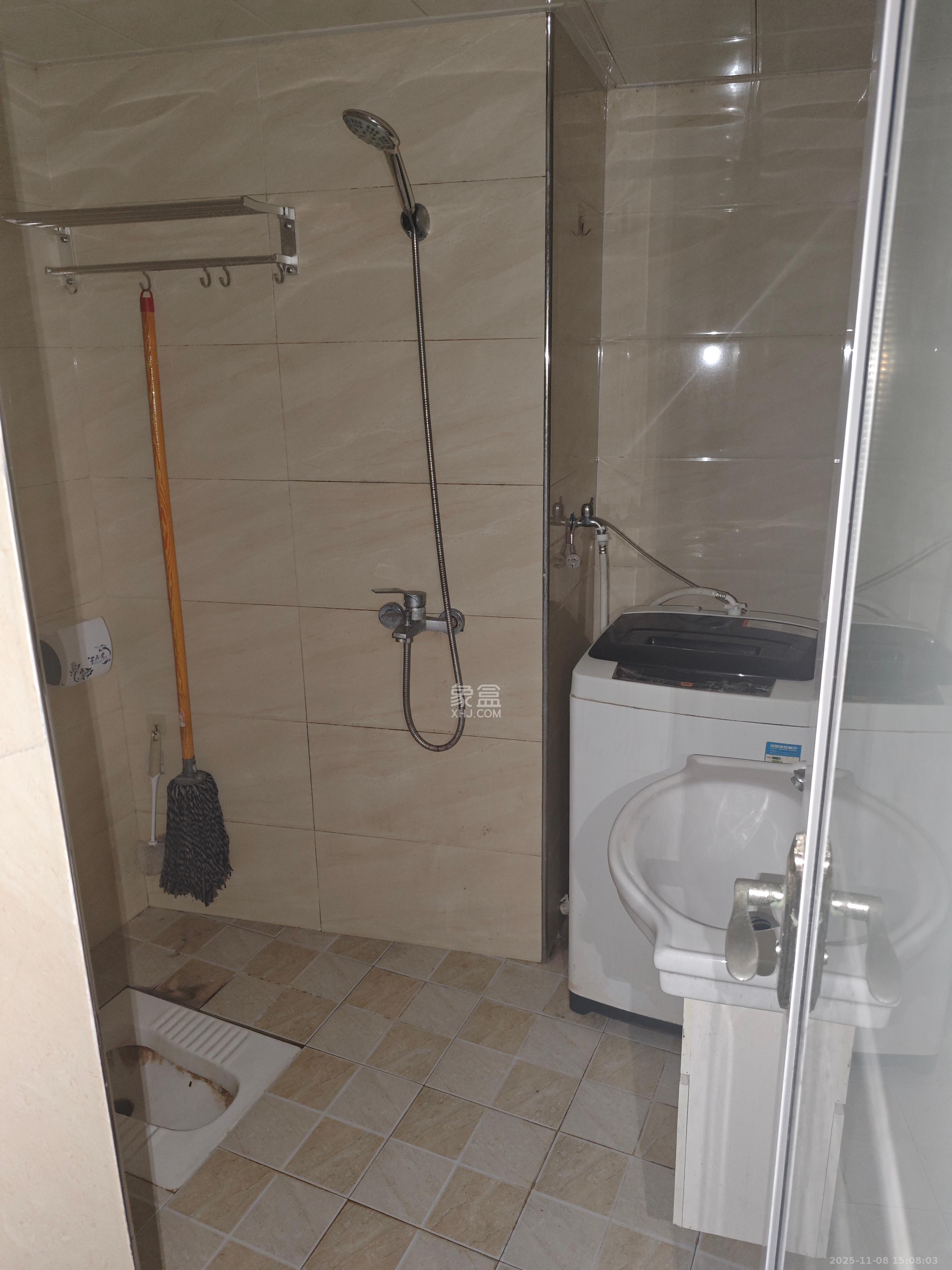 湖韵佳苑  1室1厅1卫    1600.0元/月