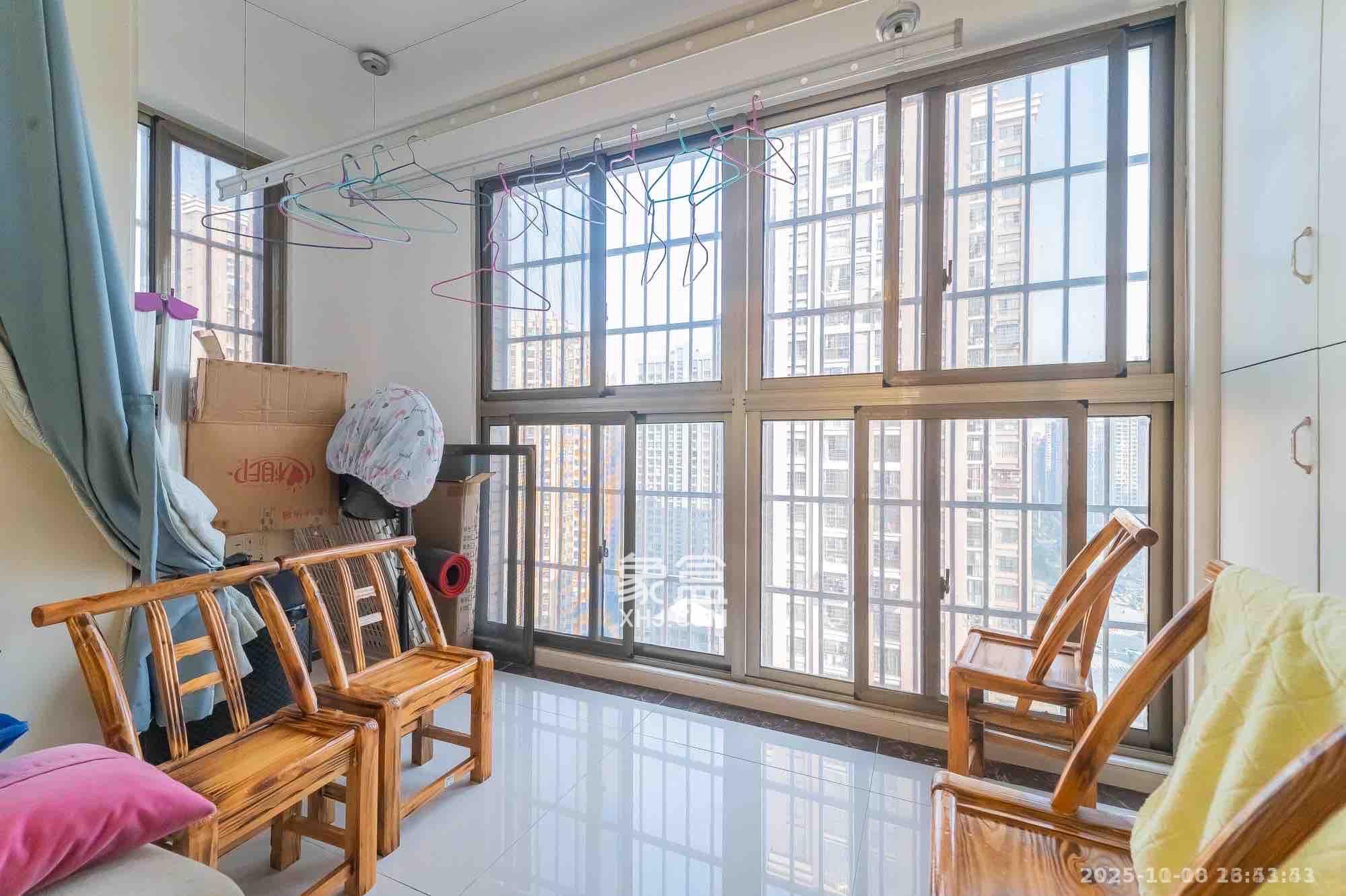 家和院  4室2厅1卫    2800.0元/月室内图