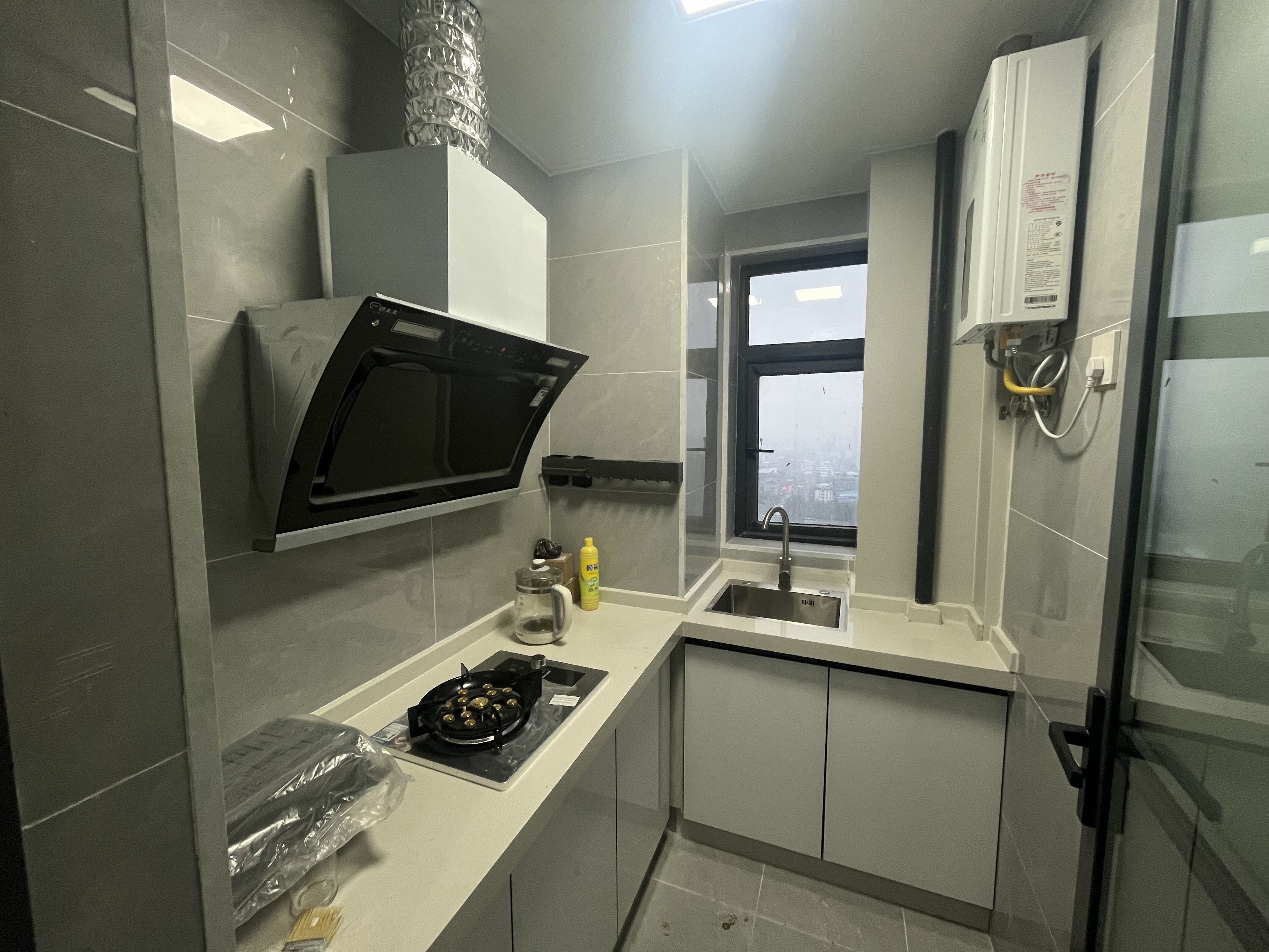 湘运大厦  1室1厅1卫    1100.0元/月室内图