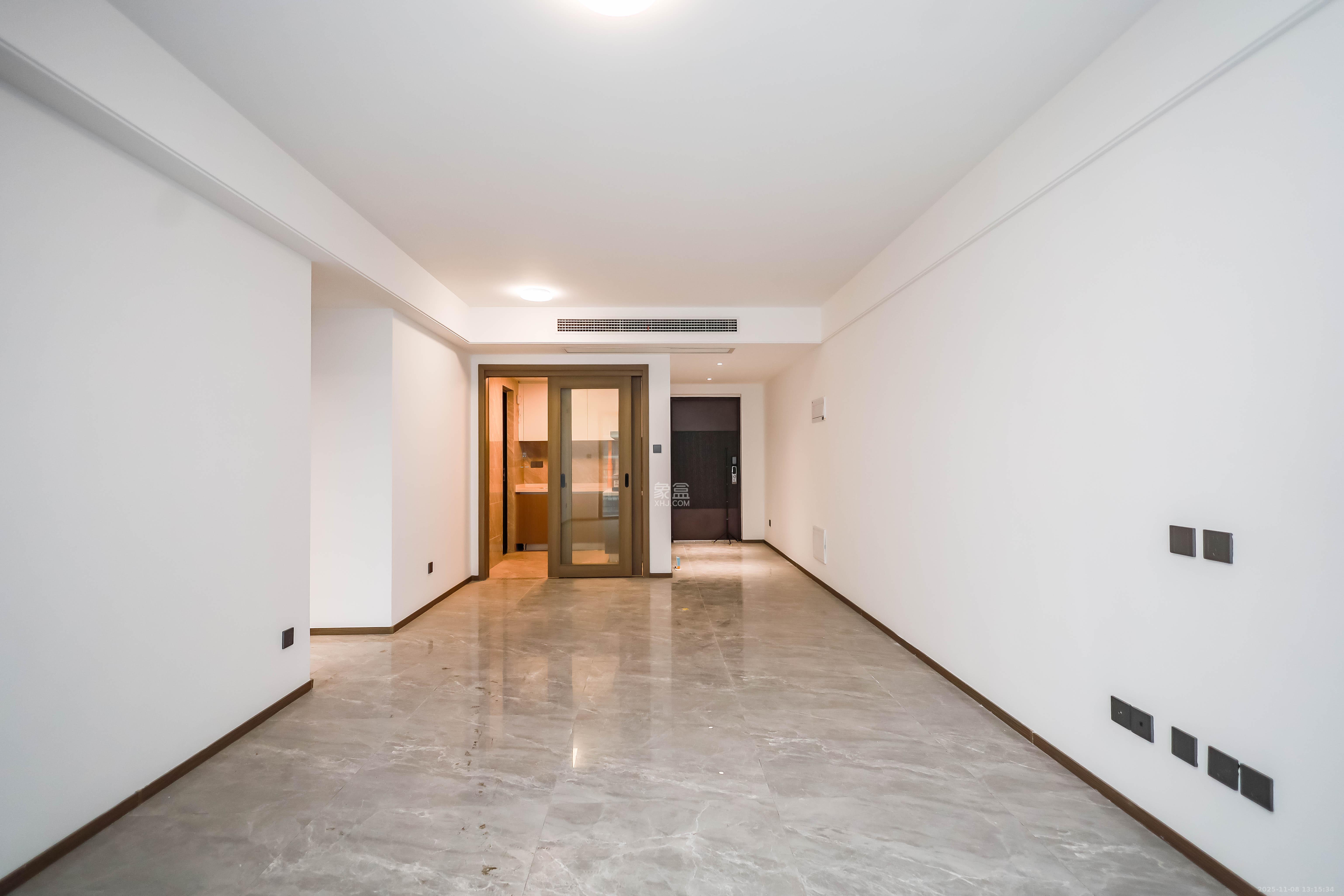 百世云境 3室2厅2卫 89.0万 百世云境 3室2厅2卫 89.0万客厅