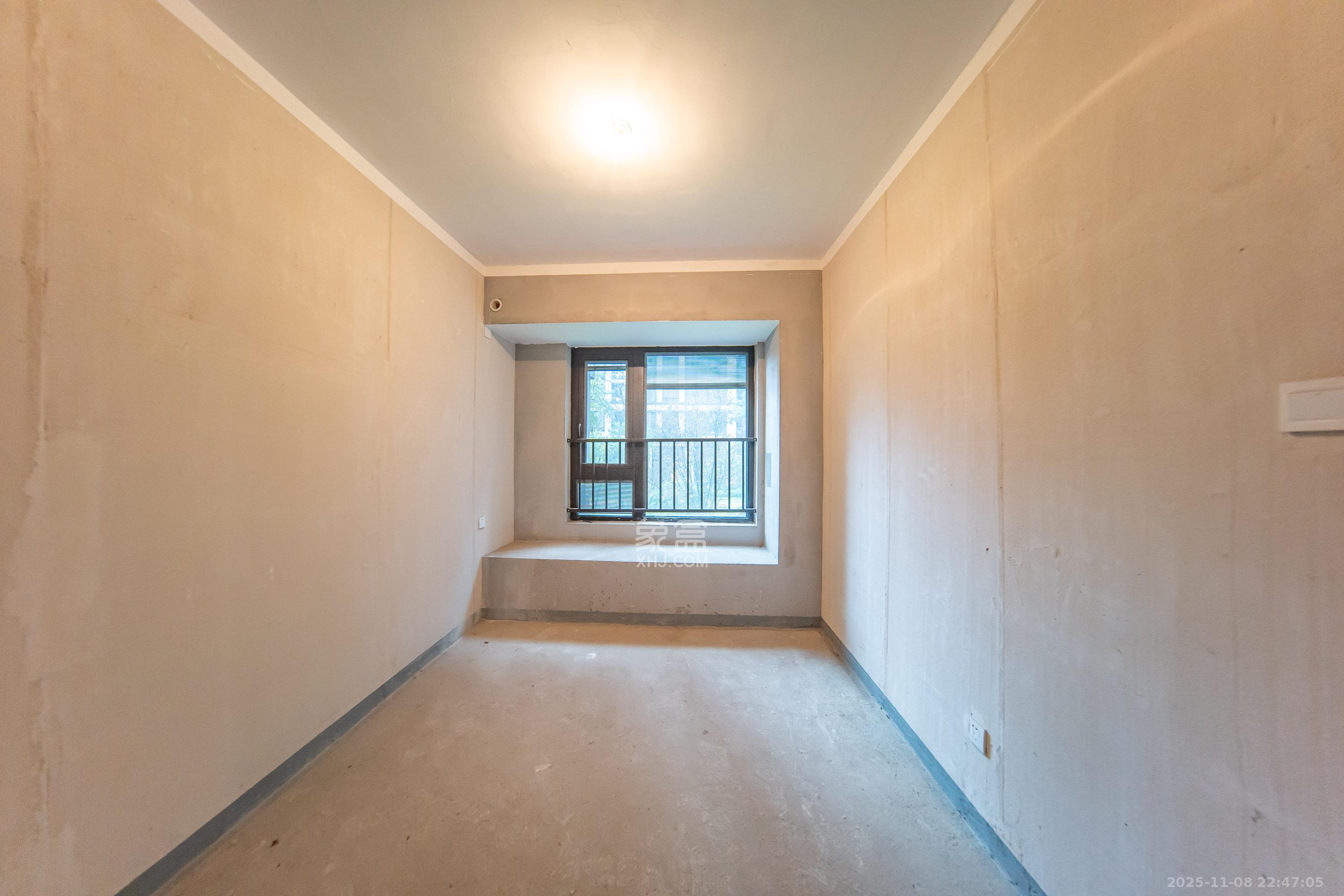 建发电建江山悦 3室1厅2卫 99.8万 建发电建江山悦 3室1厅2卫 99.8万卧室