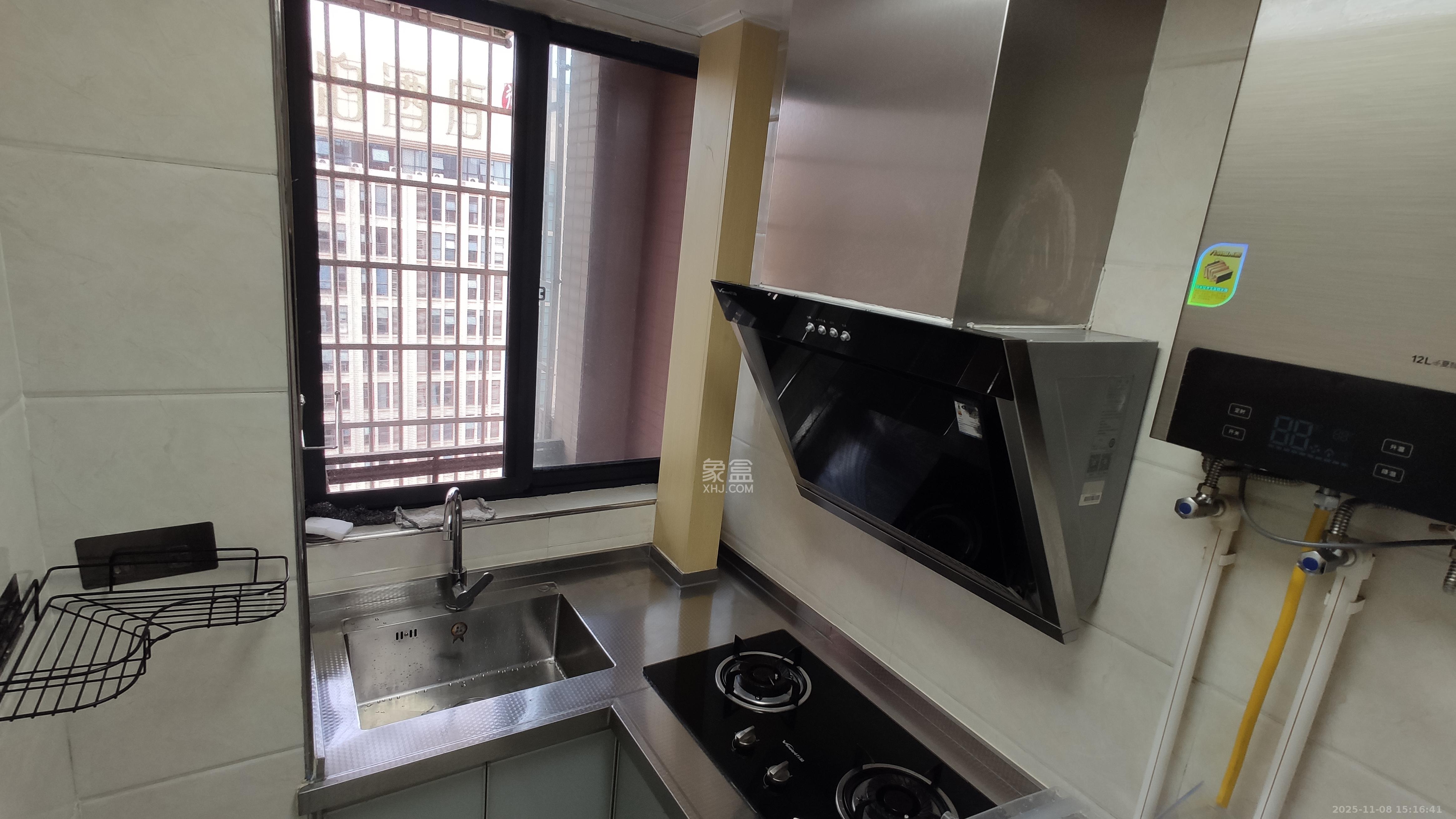 圭塘三小区 1室1厅1卫 1700.0元/月 圭塘三小区 1室1厅1卫 1700.0元/月室内图