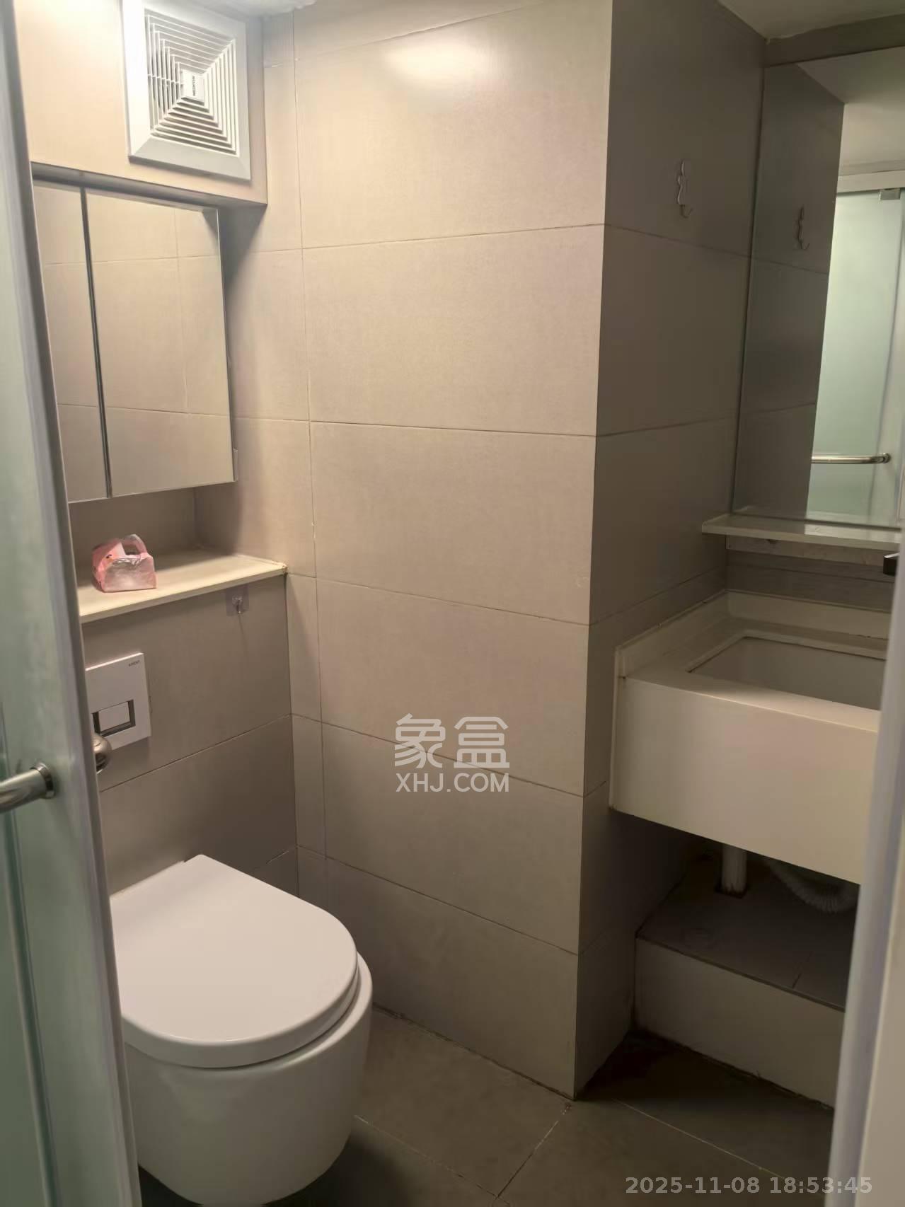 时代年华  2室1厅1卫    1500.0元/月室内图