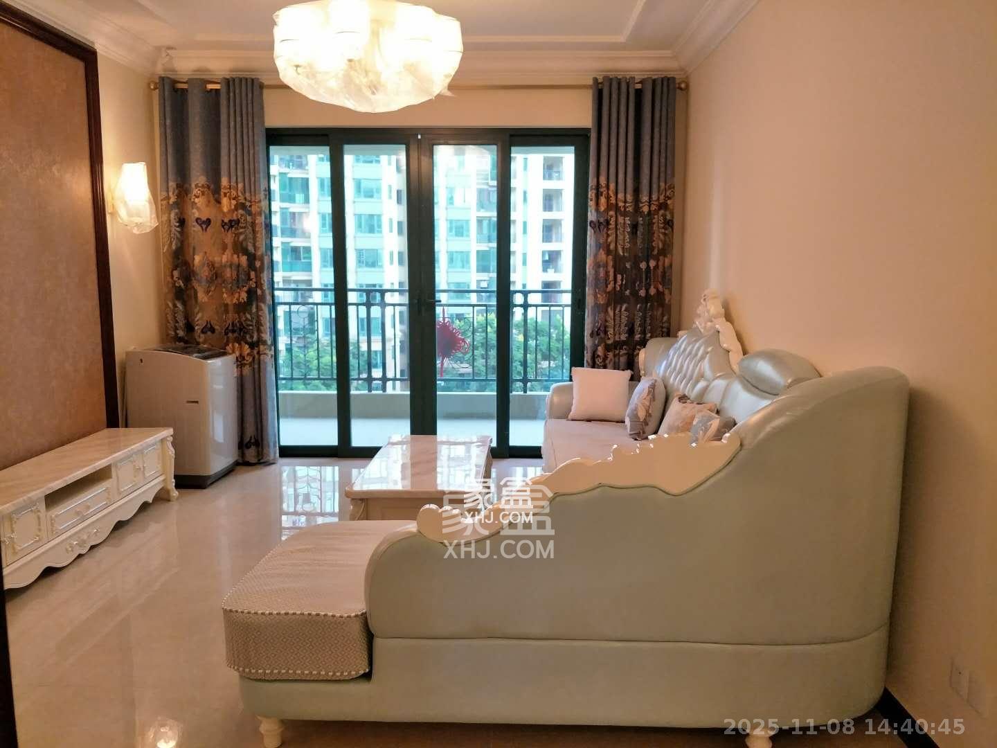 恒大雅苑 3室2厅2卫 3500.0元/月 恒大雅苑 3室2厅2卫 3500.0元/月室内图