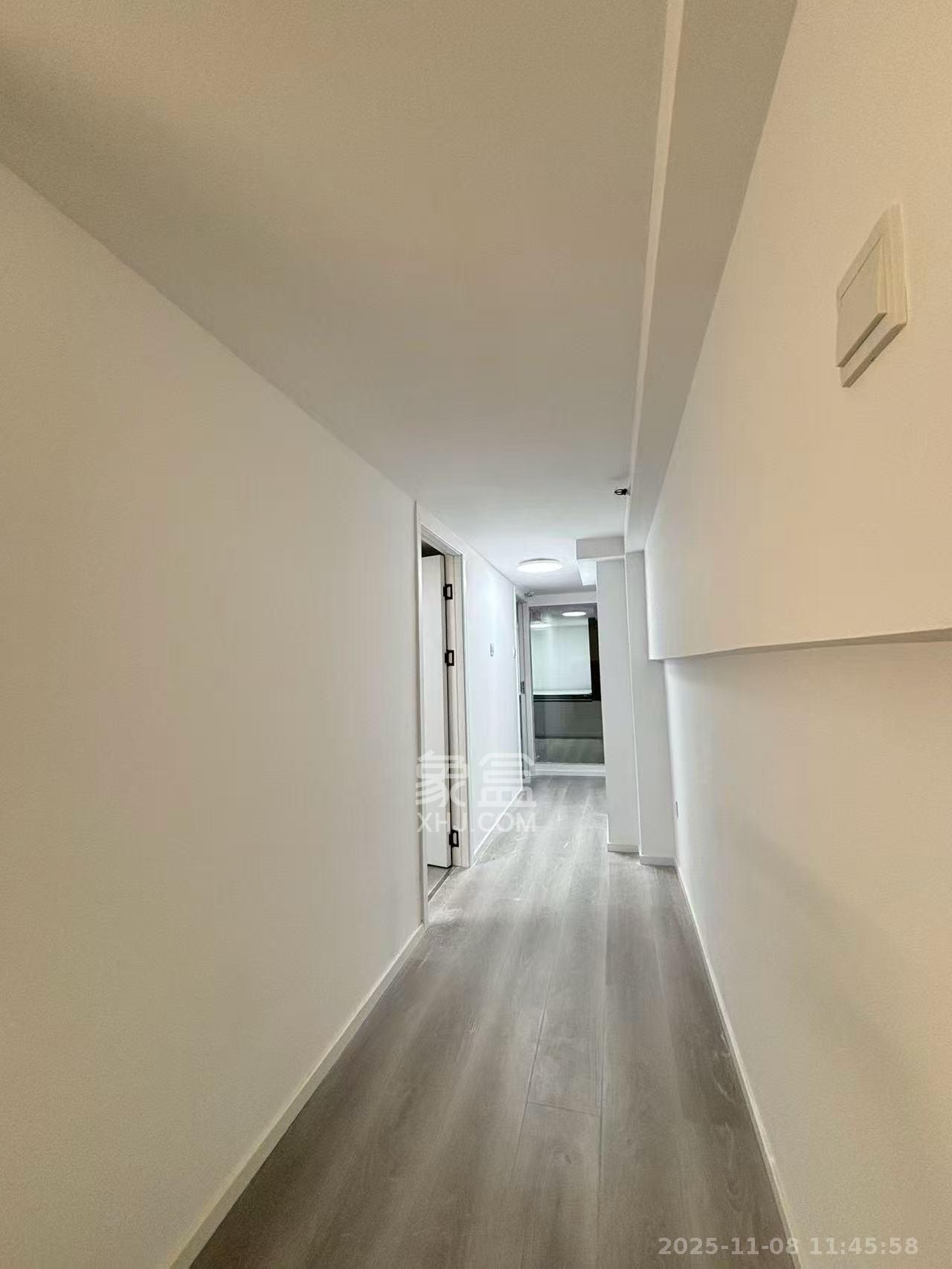 复地滨江金融中心 1室1厅1卫 3000.0元/月 复地滨江金融中心 1室1厅1卫 3000.0元/月室内图