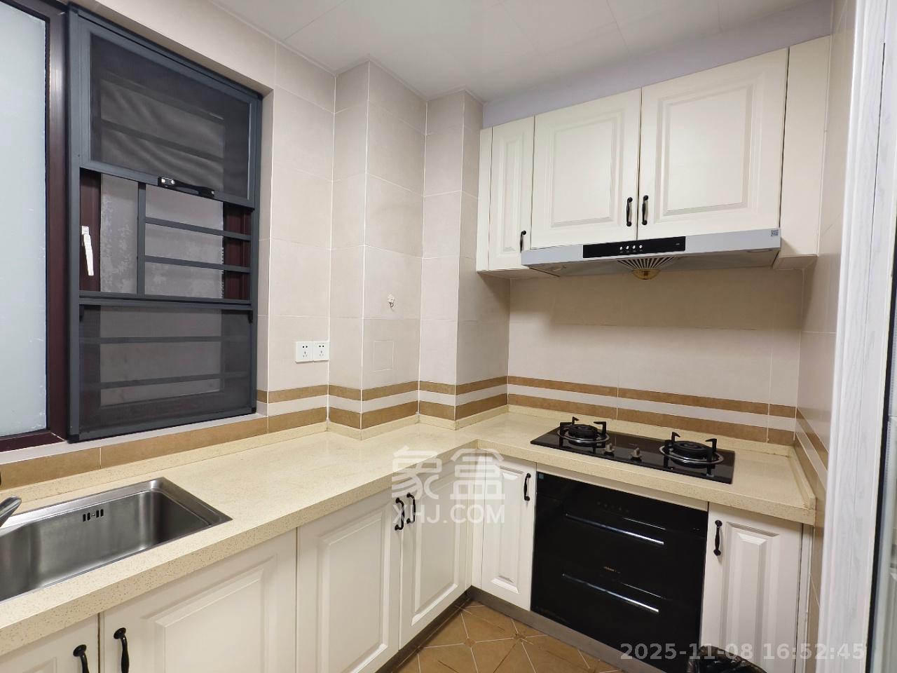 尚鑫海悦(新长海尚海城) 4室2厅2卫 2500.0元/月 尚鑫海悦(新长海尚海城) 4室2厅2卫 2500.0元/月室内图