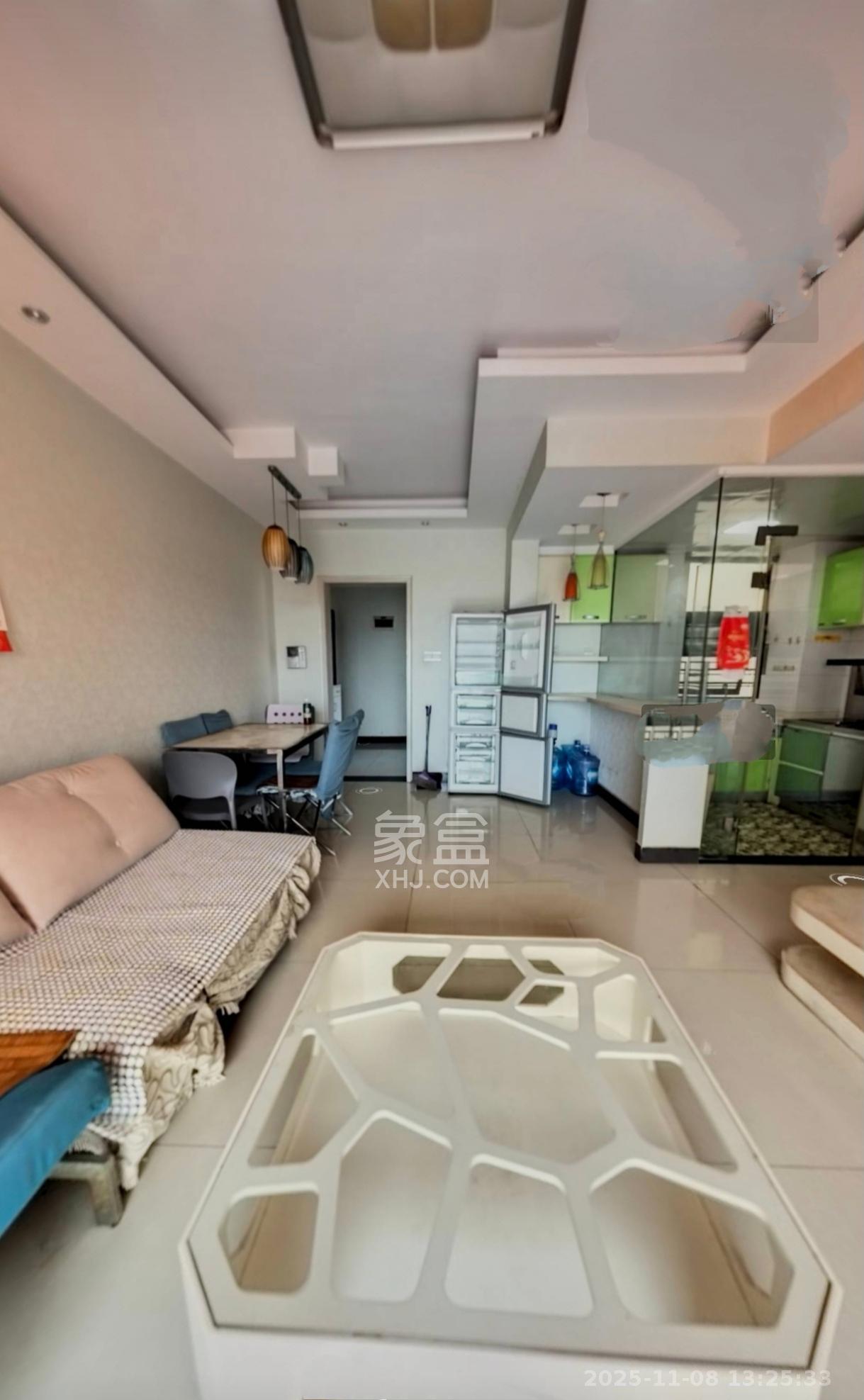 旭辉藏郡（藏郡、旭湘华府)  3室2厅1卫    2400.0元/月室内图